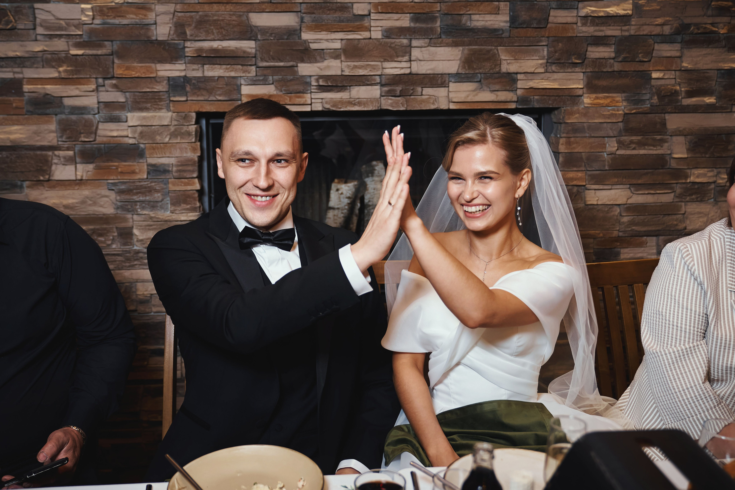 Свадьба Николая и Ирины в Золотом сазане, большая беседка