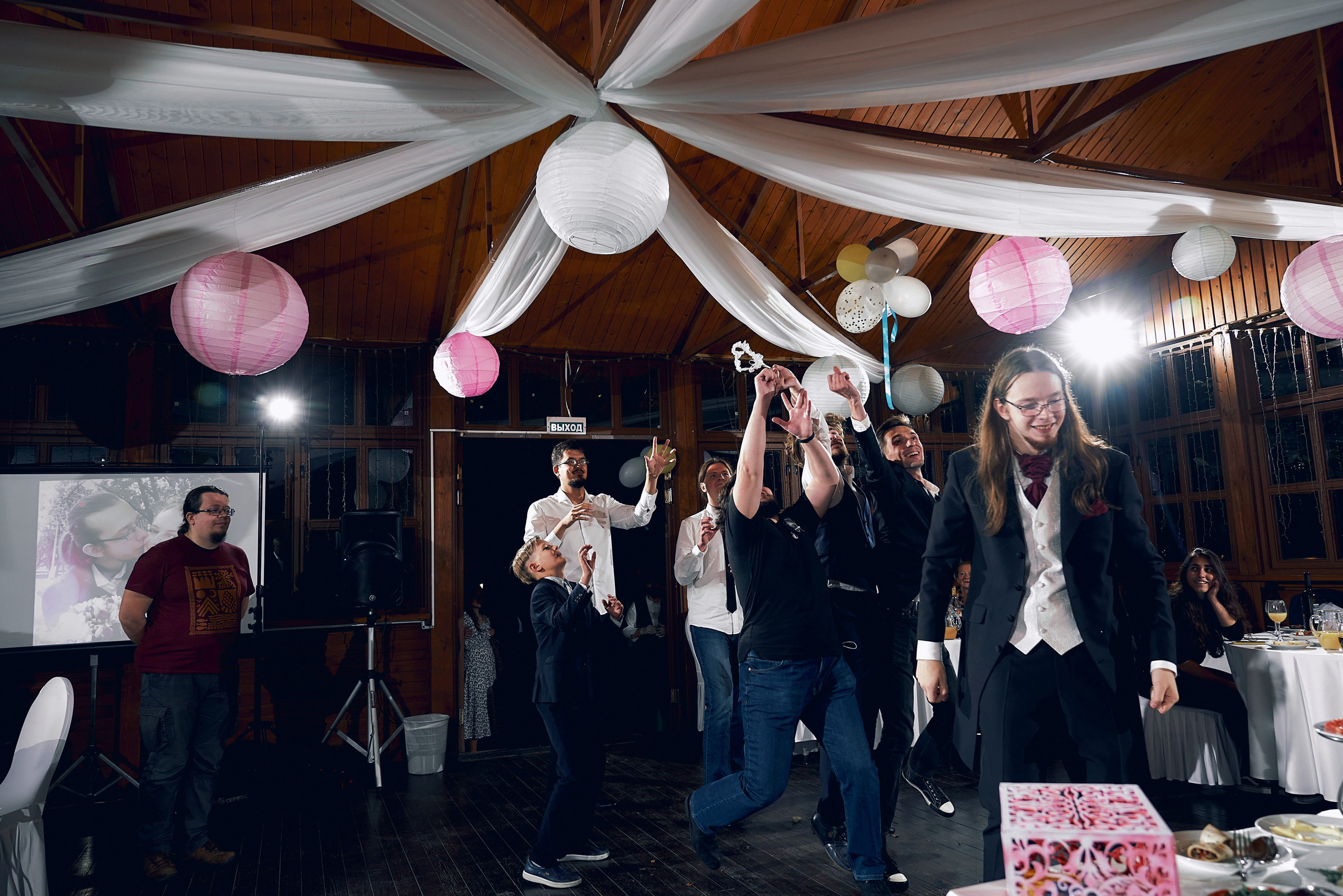 Свадебная Фотосессия и роспись на ВДНХ, Илья и Дарья