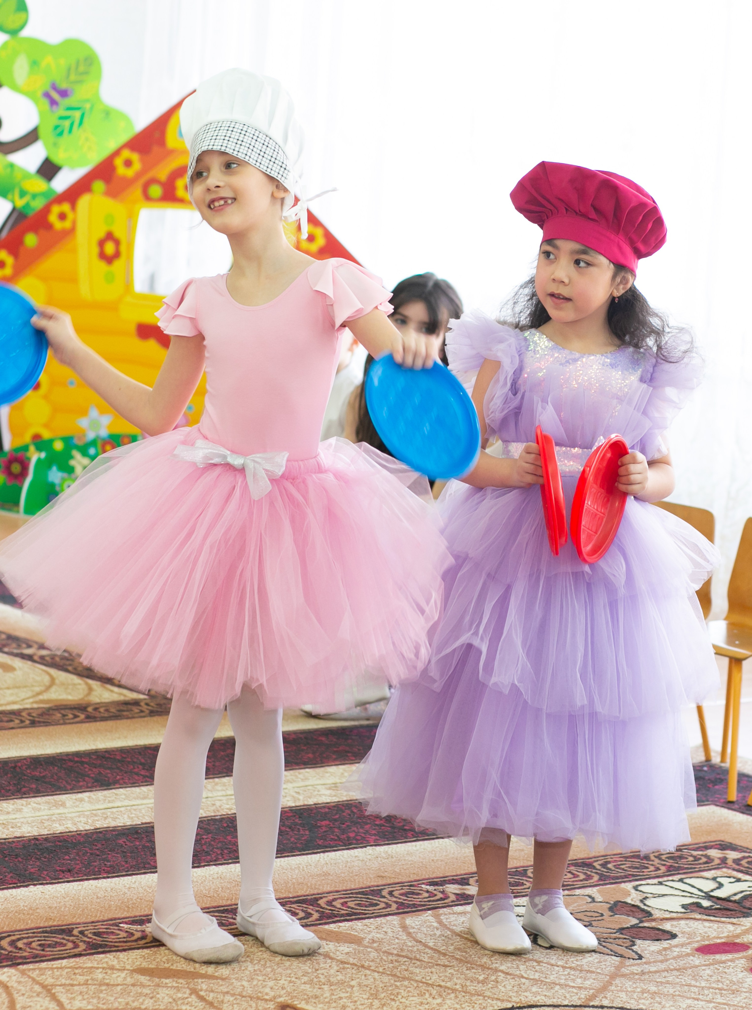 Выпускные и Утренники. Фотограф новорожденных и семейный фотограф НСО г. Бердск Марина Львова