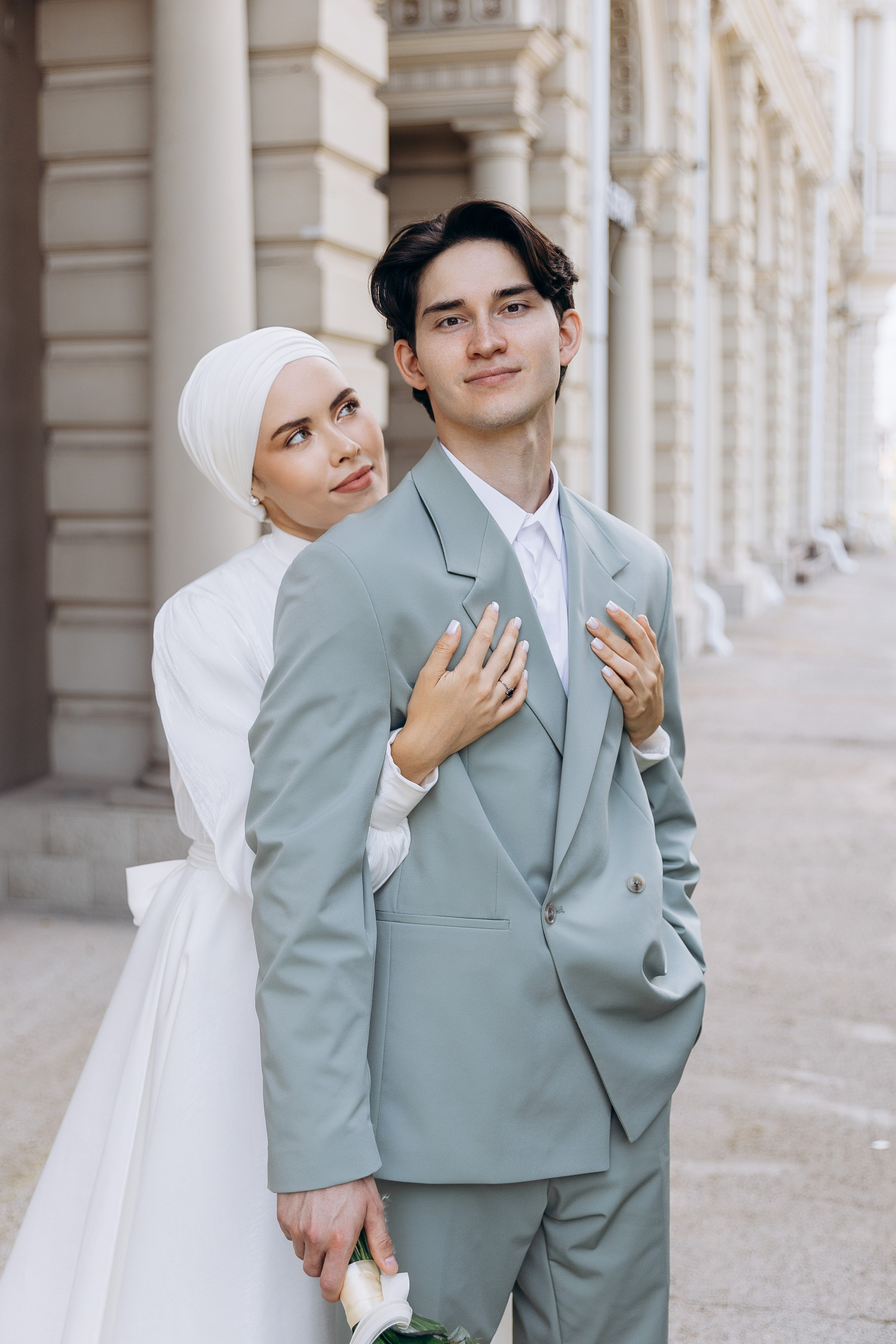 поза для свадебной фотосессии, свадебный фотограф Казань