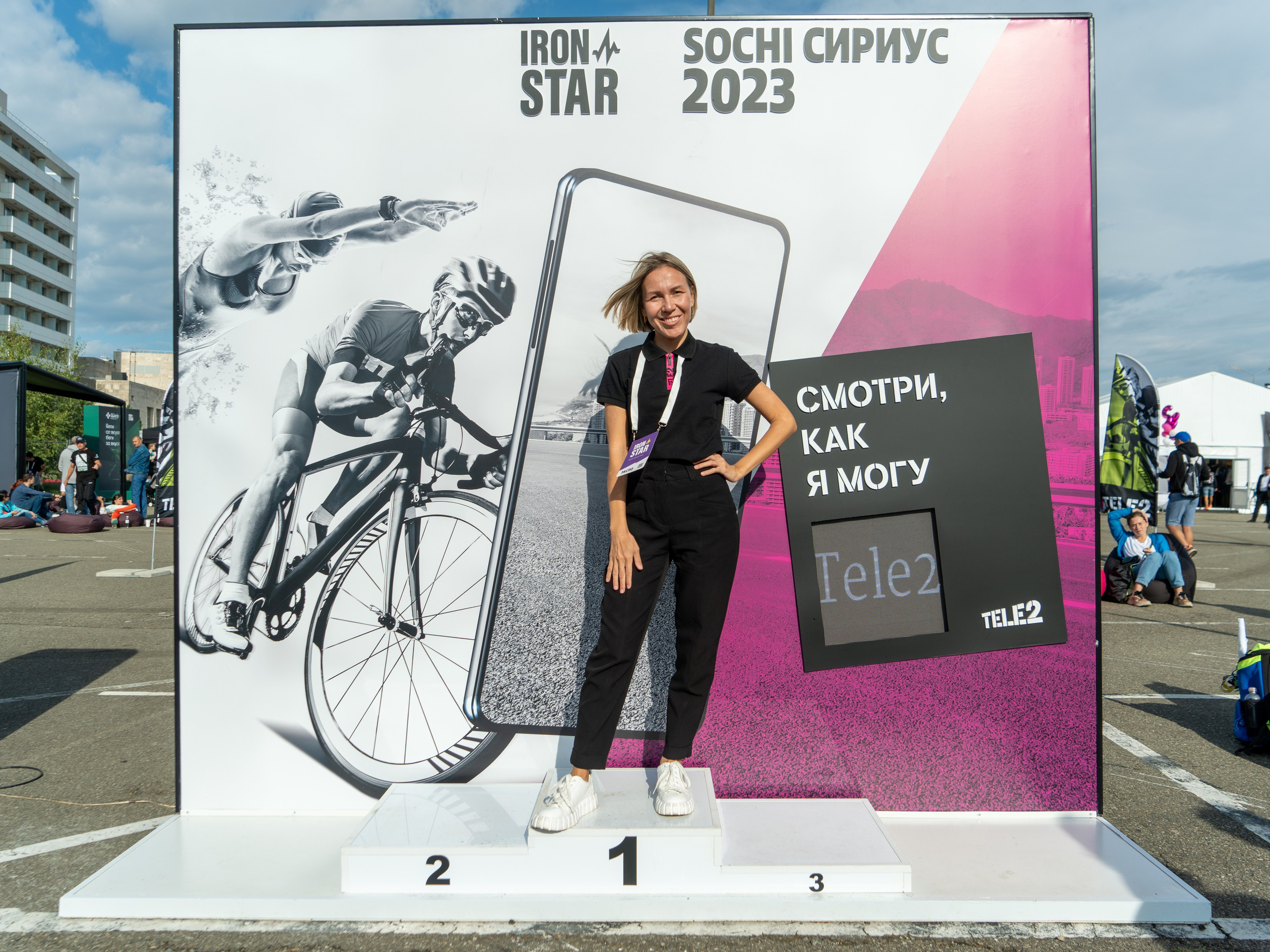 Фотоотчет партнерской интеграции для компании TELE2 на фестивале Ironstar. Репортажный фотограф в Красной Поляне и Сочи Павлюченко Екатерина