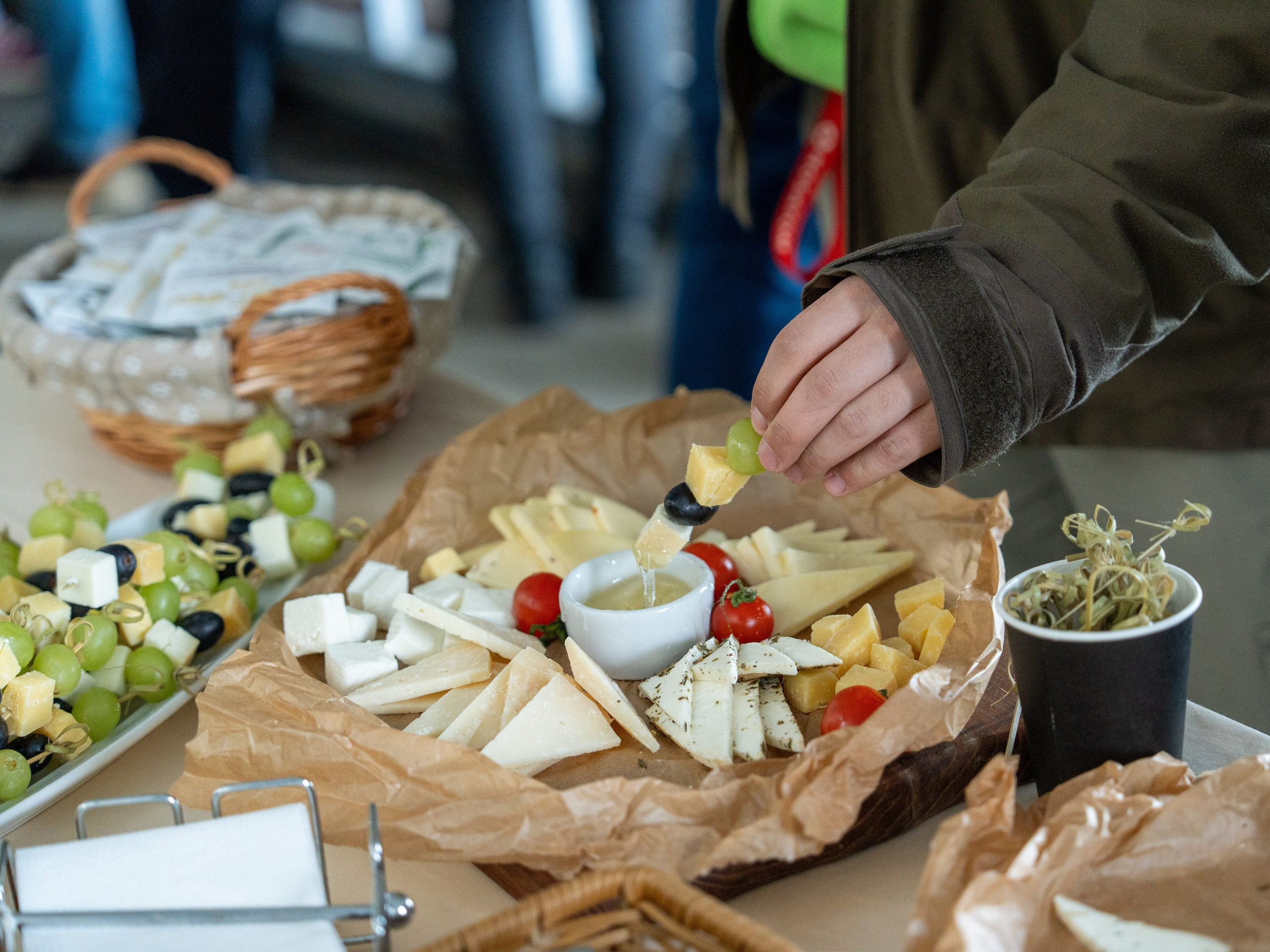 MICE мероприятие на ферме Экзархо. Репортажный фотограф в Красной Поляне и Сочи Павлюченко Екатерина
