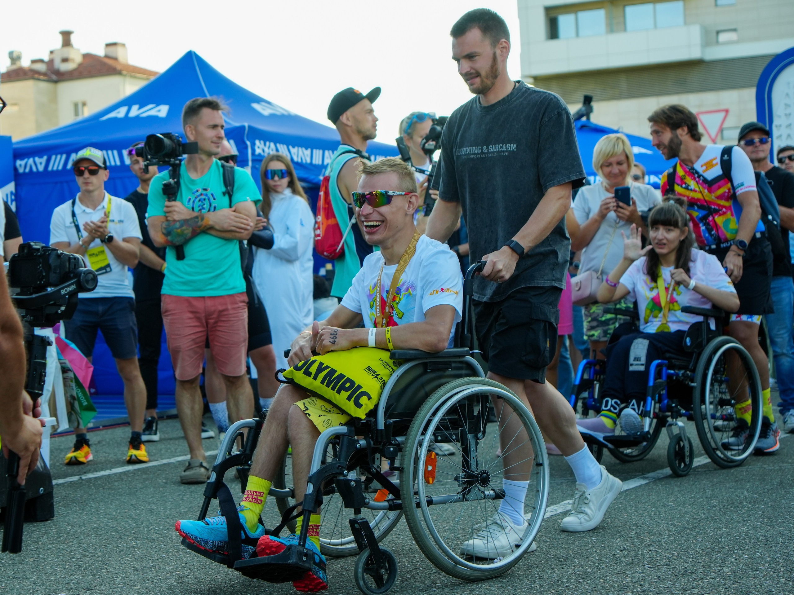 Фотоотчет партнерской интеграции для компании TELE2 на фестивале Ironstar. Репортажный фотограф в Красной Поляне и Сочи Павлюченко Екатерина