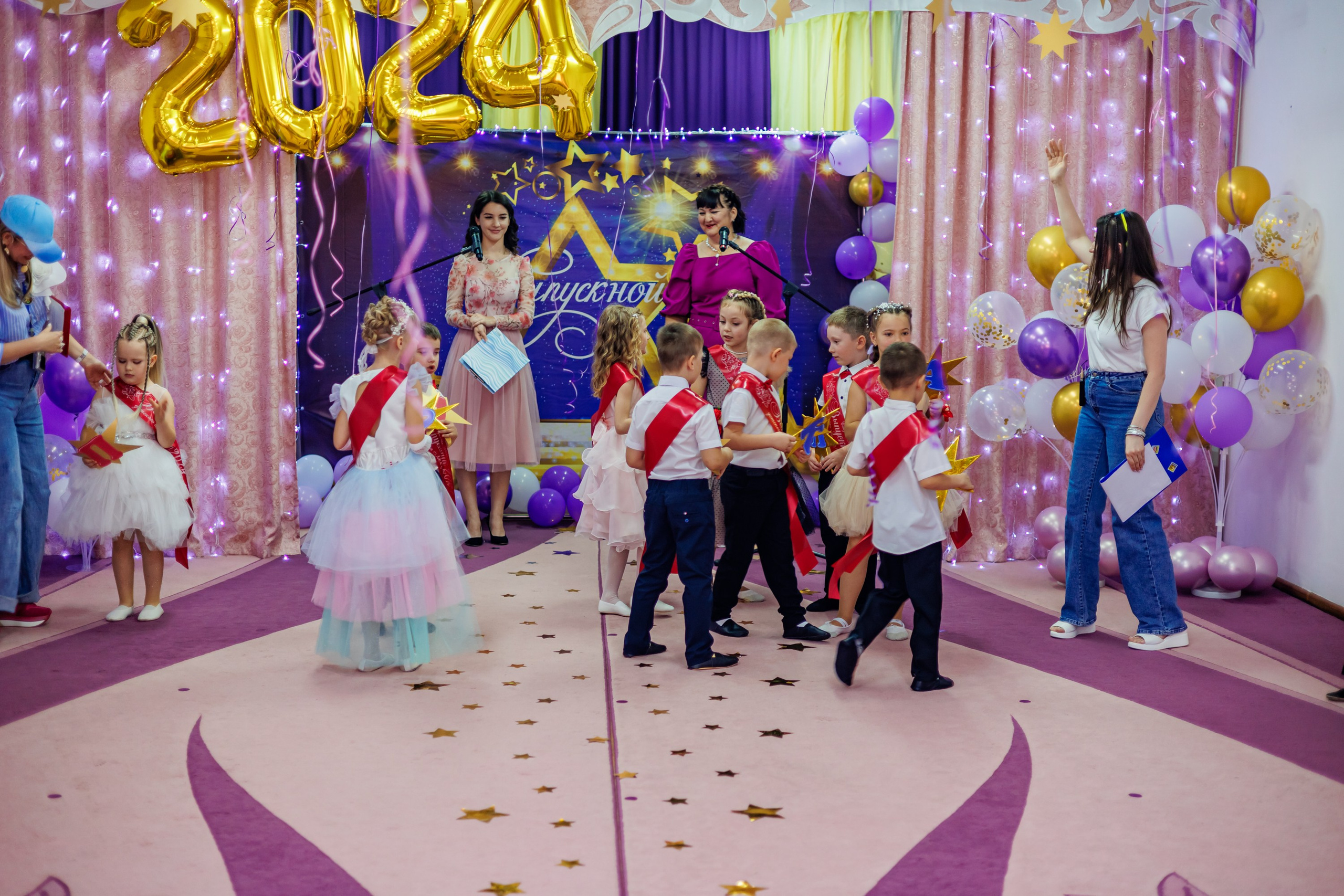 Выпускной в саду 2024. Свадебный и семейный фотограф в Армавире