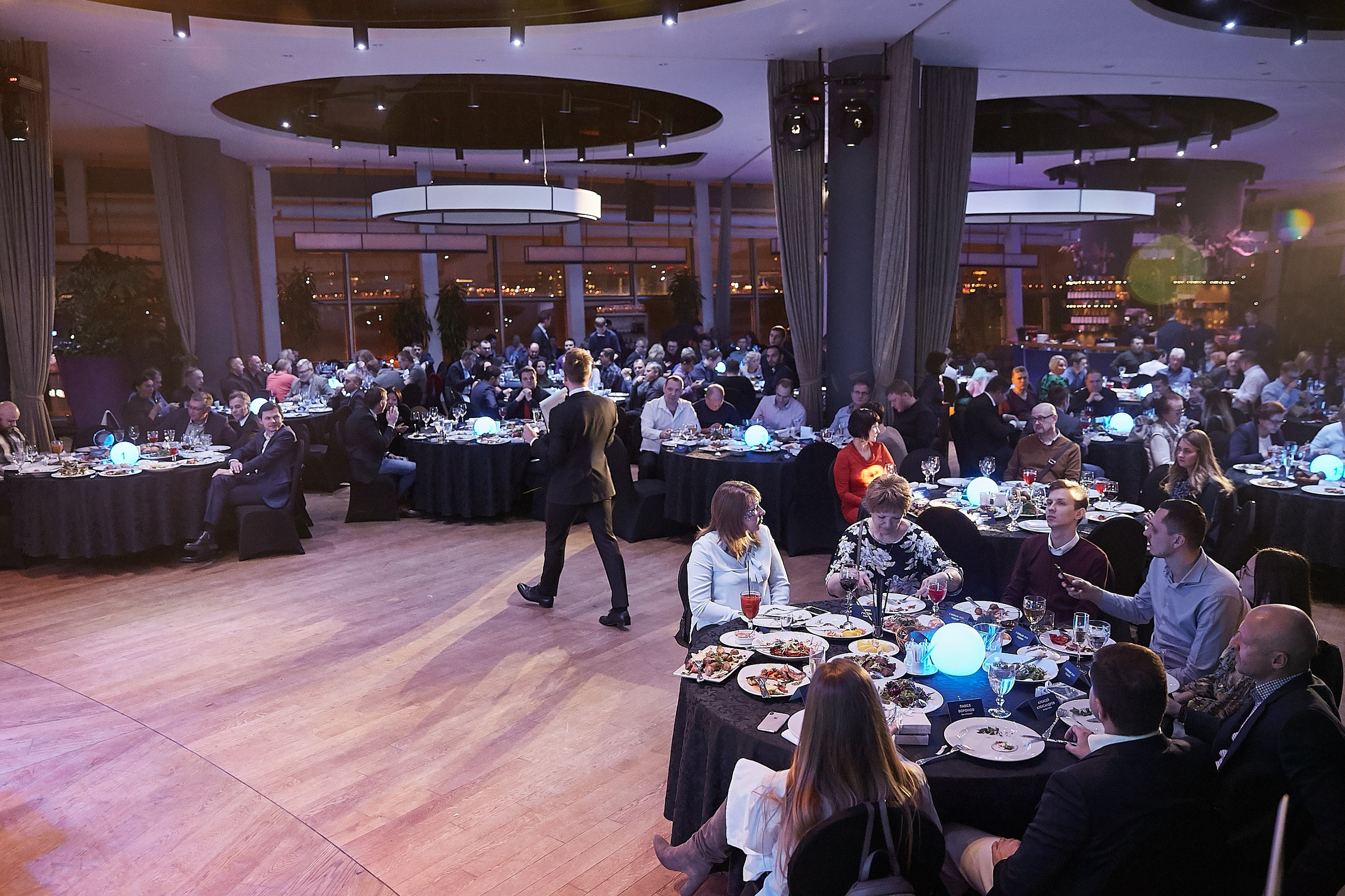 Samsung — Новый год. Репортажный Фотограф | Константин Кондрашов