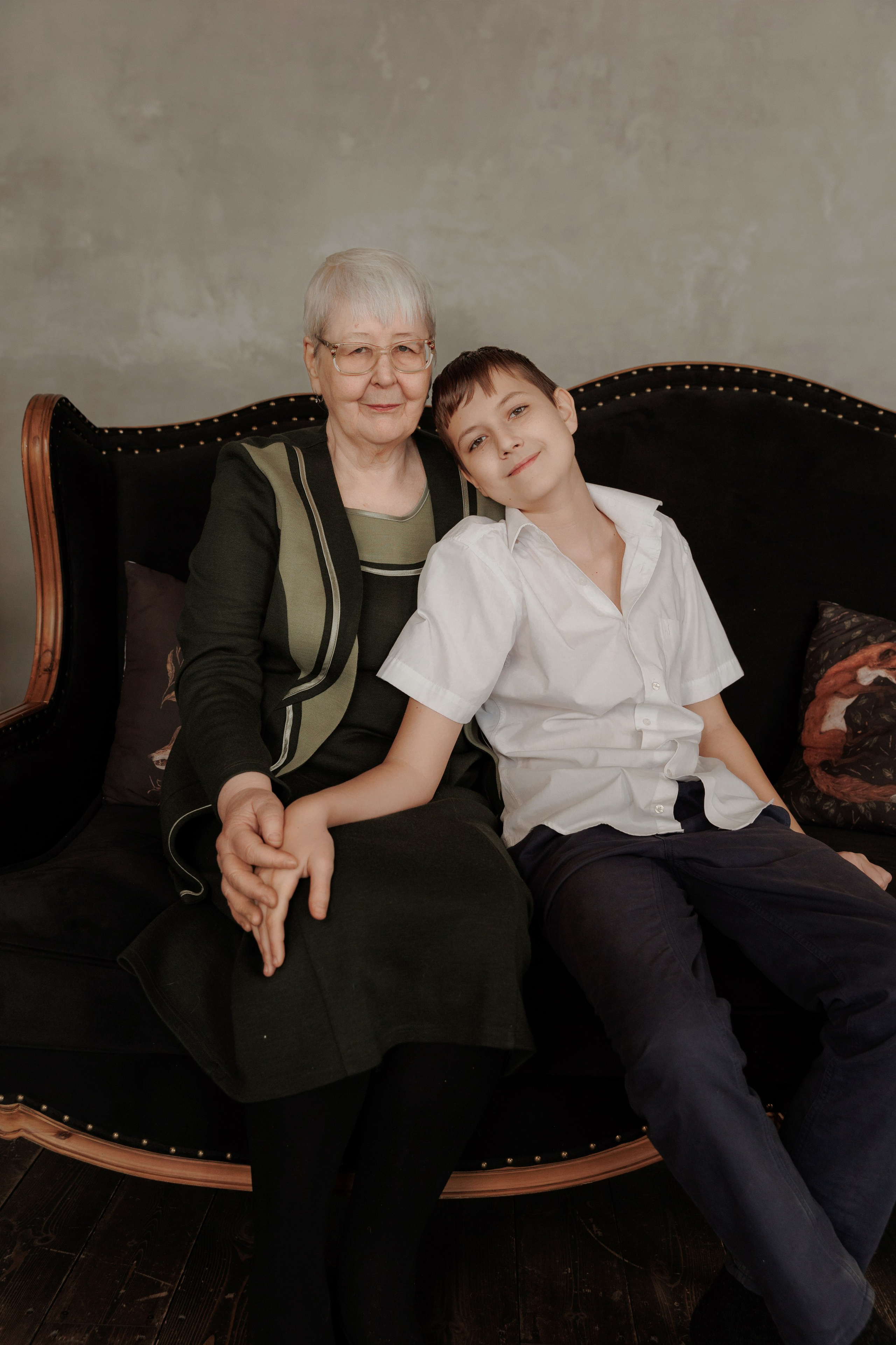 Лера с семьей. Фотограф женского портрета, беременности и материнства Харькова Елена