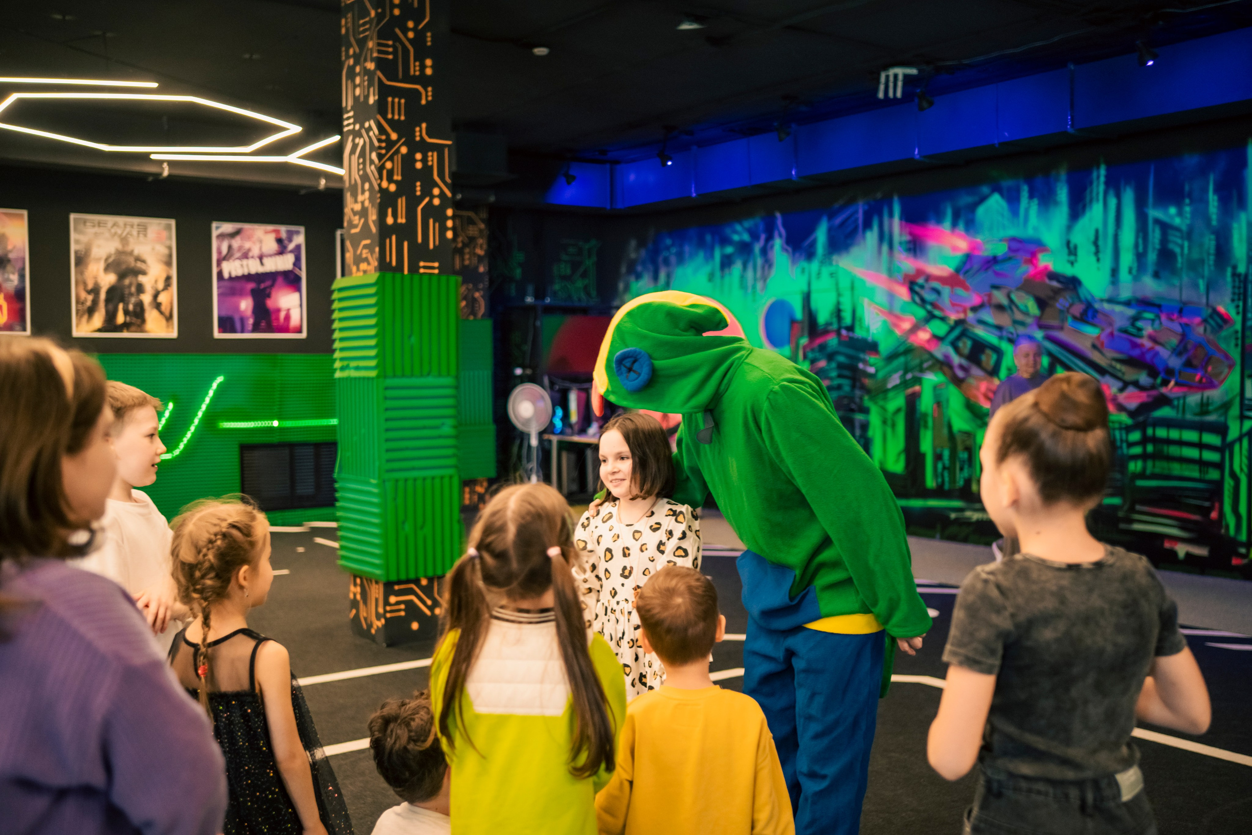 VR April-May. Felixtones