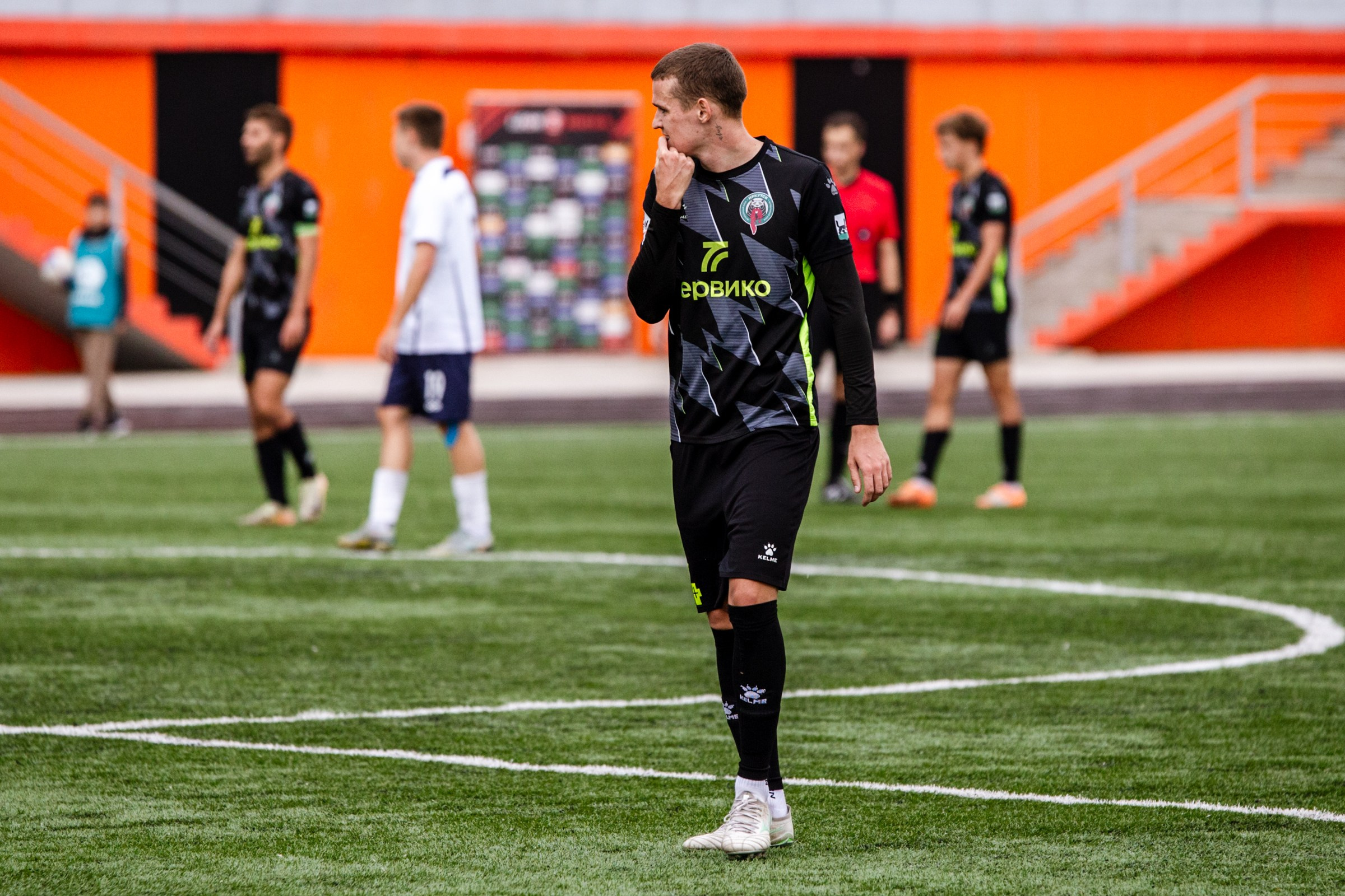 Первенство России по футболу LEON-Вторая лига Б | ФК Иркутск — Космос (Долгопрудный) | 14.09.25. Фотограф в Иркутске Евгения Айвазова