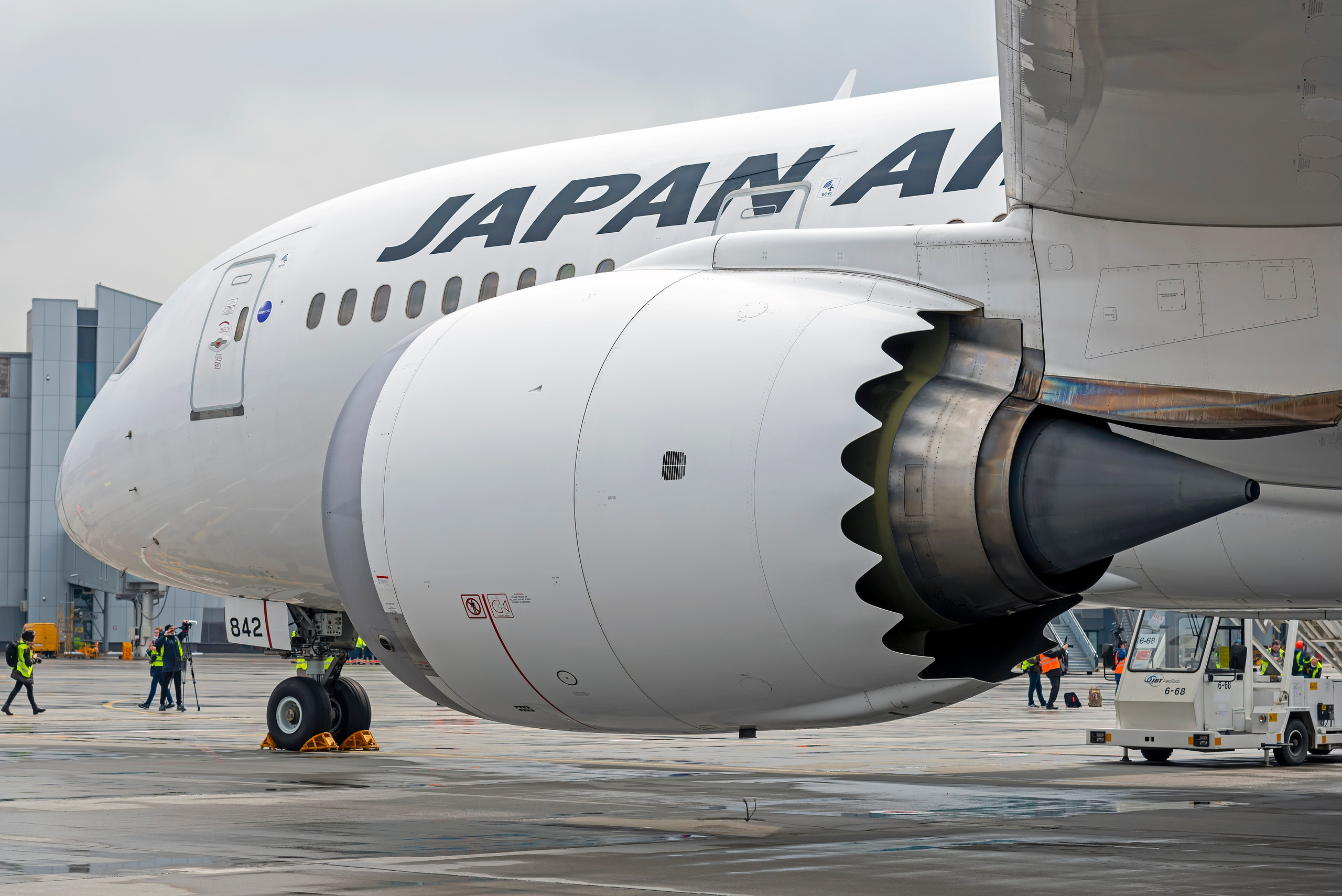 Авиация: самолеты, вертолеты, небесные зарисовки. От прошлого к будущему авиации через фотографию