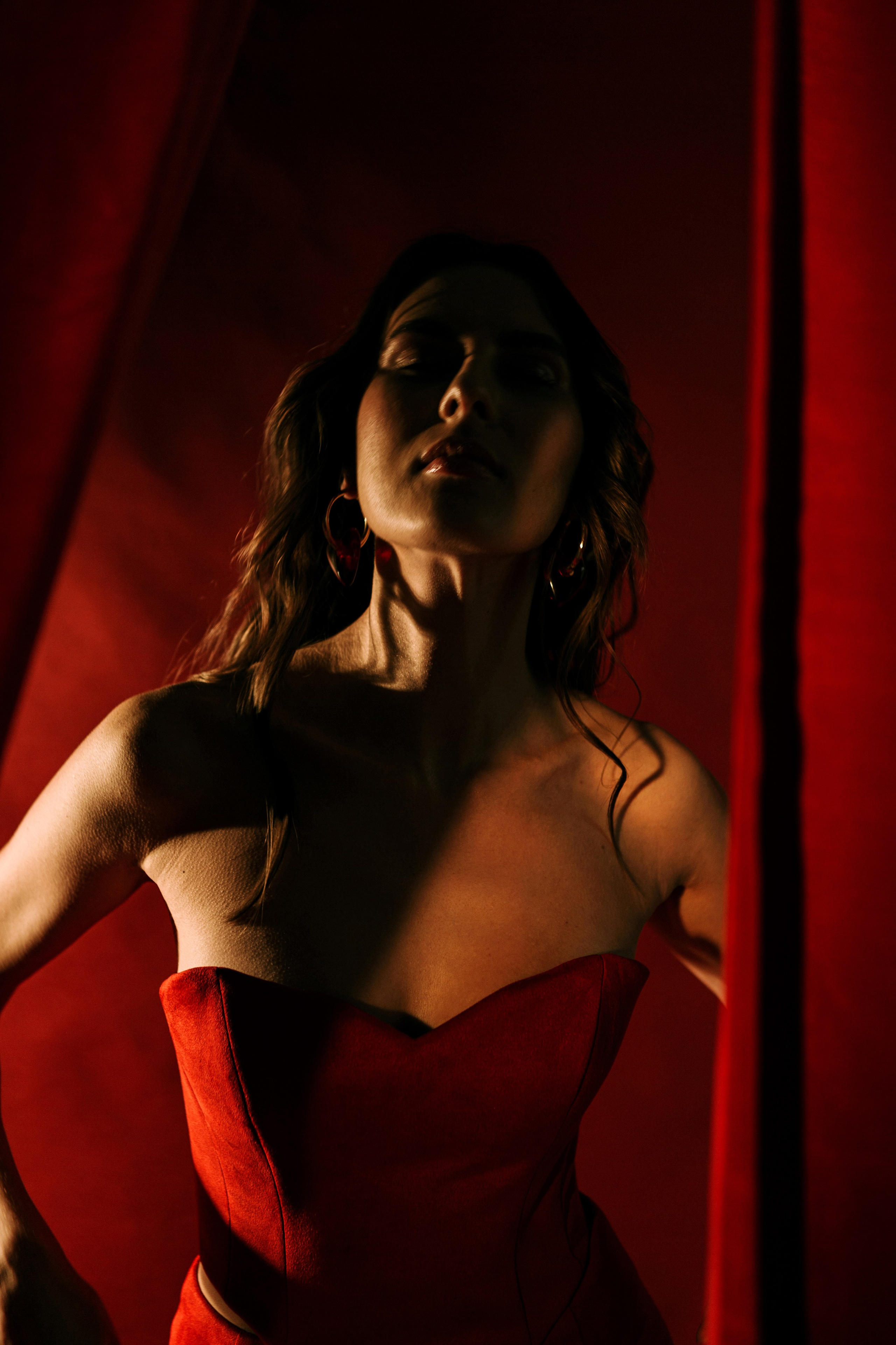 Кисейная Барышня. Фотограф Евгений Политов