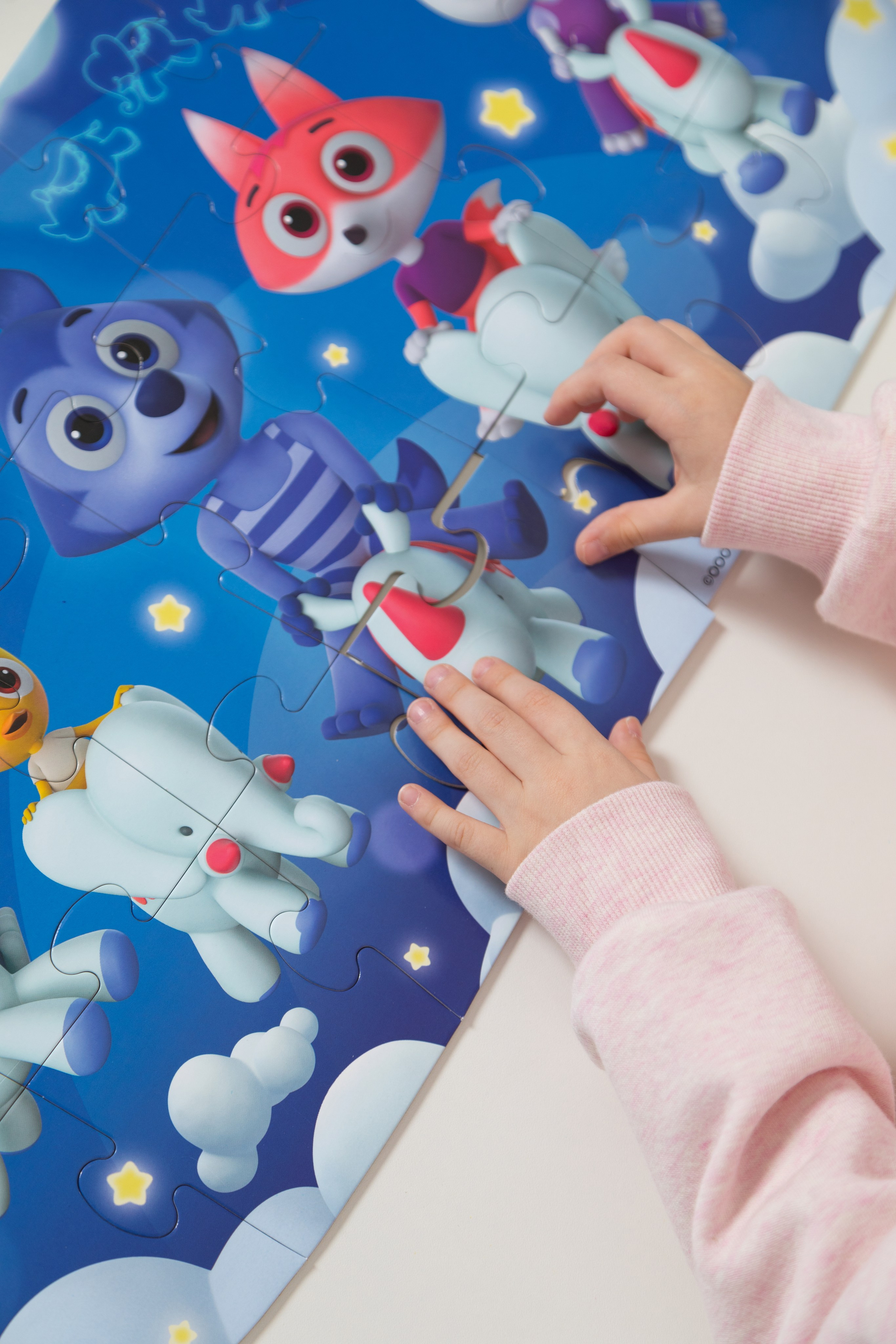 Имиджевая и каталожная съёмка для бренда детских пазлов. Детский и контент фотограф Надя Волкова Санкт-Петербург