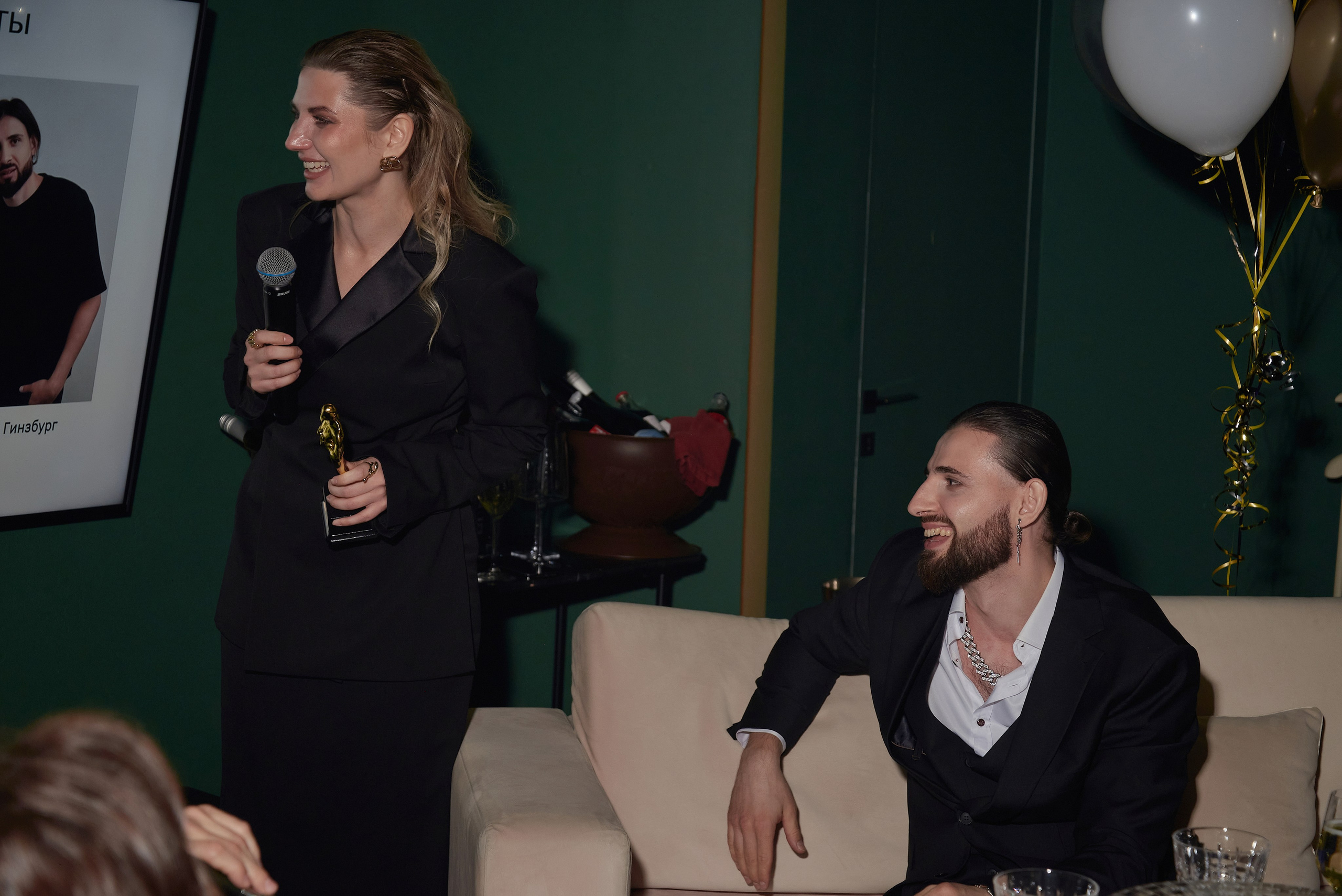 День рождения Светланы Пинигиной в караоке Divas. Наталия Дианова — фотограф для брендов и экспертов в Москве