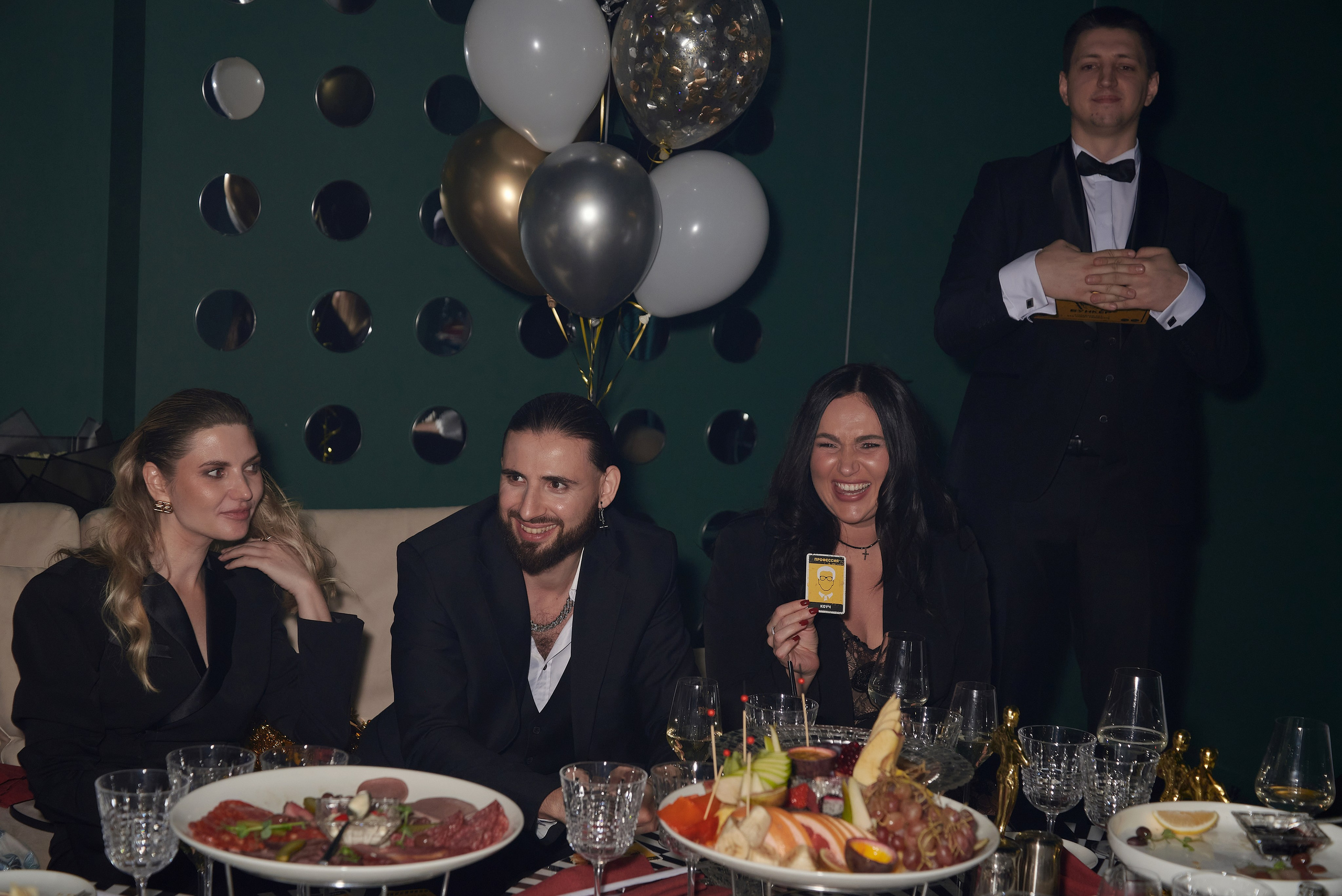 День рождения Светланы Пинигиной в караоке Divas. Наталия Дианова — фотограф для брендов и экспертов в Москве