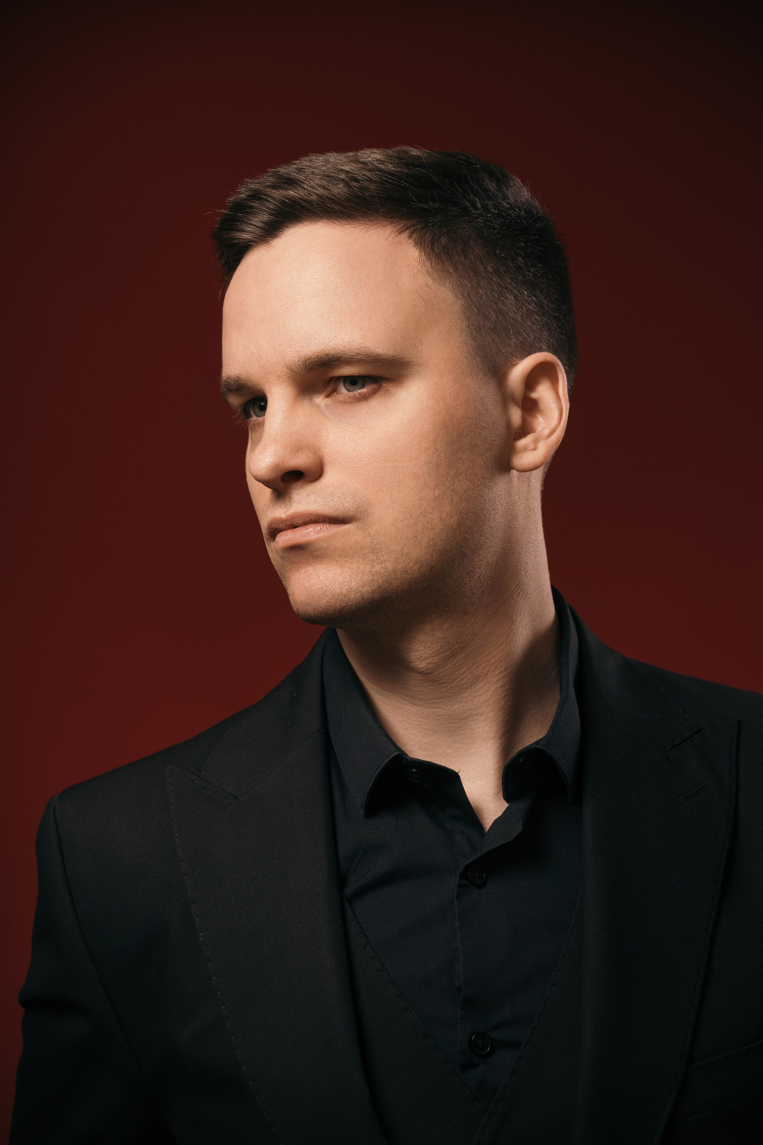 Деловой портрет. Главная