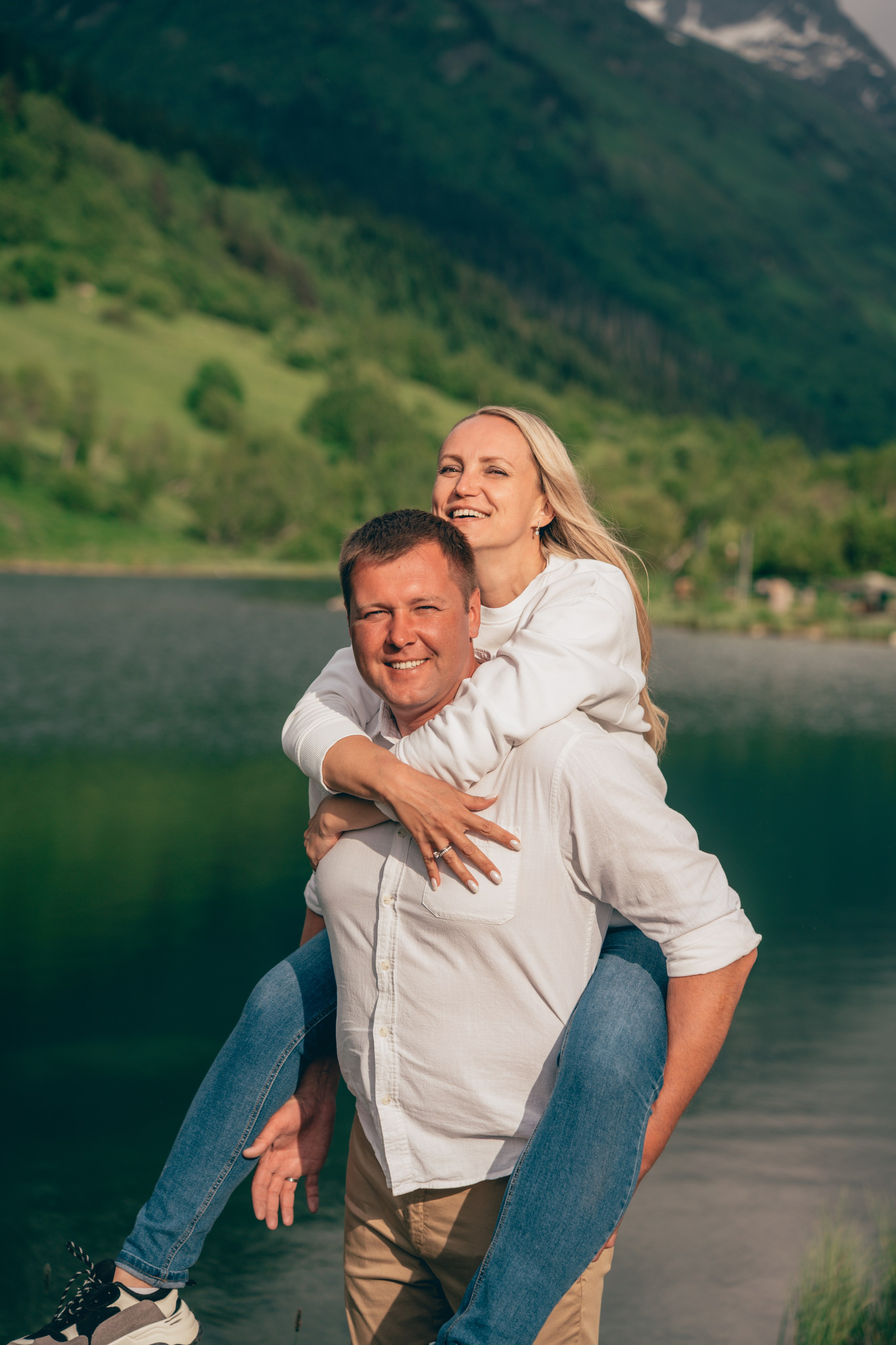 Съемка для брендов одежды КМВ Пятигорск, Железноводск, Ессентуки, Кисловодск Архыз Домбай Фотосессия. Фотограф КМВ|ГОРЫ Пятигорск Железноводск Ессентуки Кисловодск Домбай Архыз Эльбрус