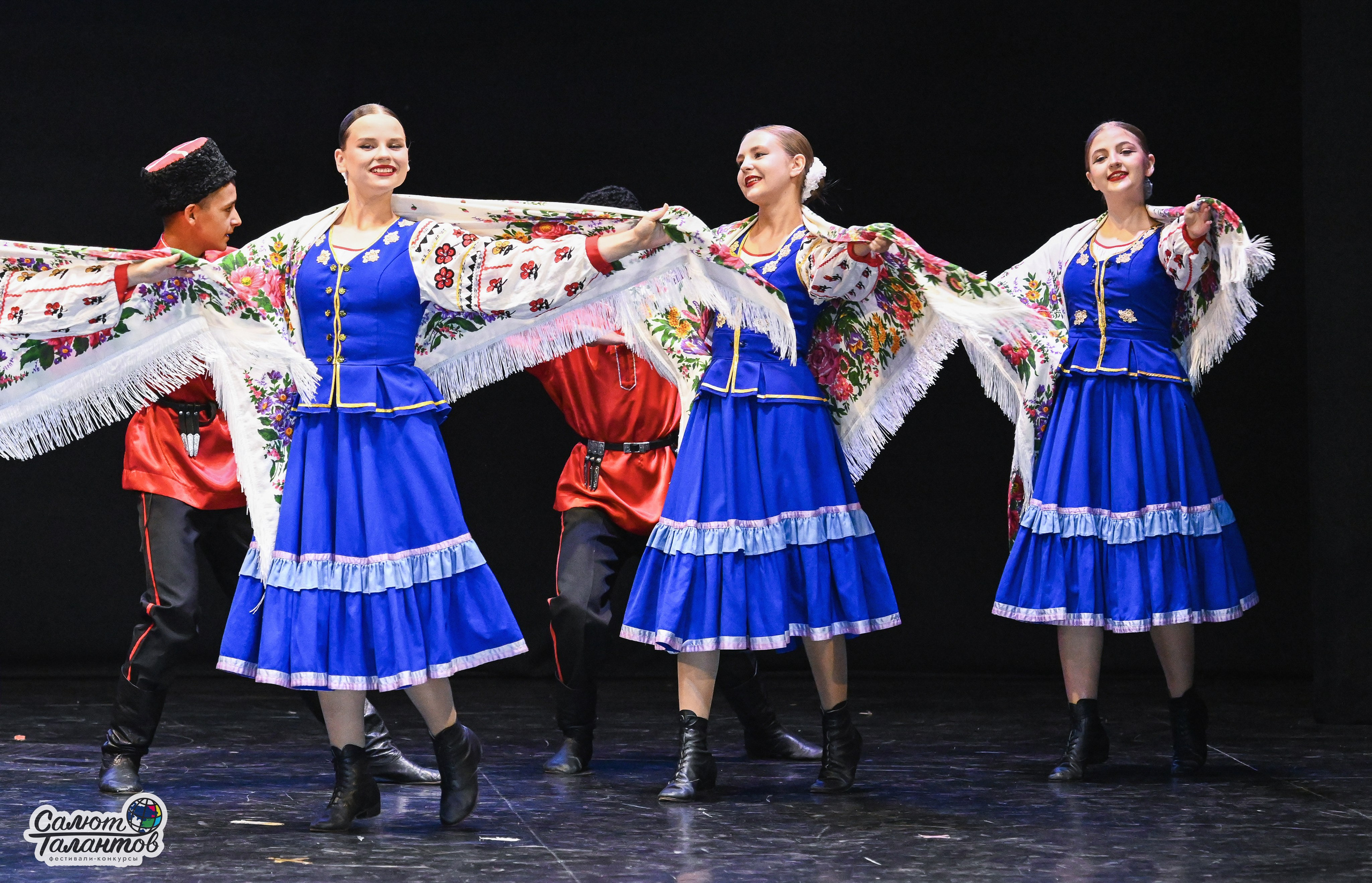 05.07.2025 «Салют Талантов» 10-й Фестиваль-Конкурс «ПО МЕСТАМ ВОИНСКОЙ СЛАВЫ» г. Волгоград. Медиастудия Фото Концепт