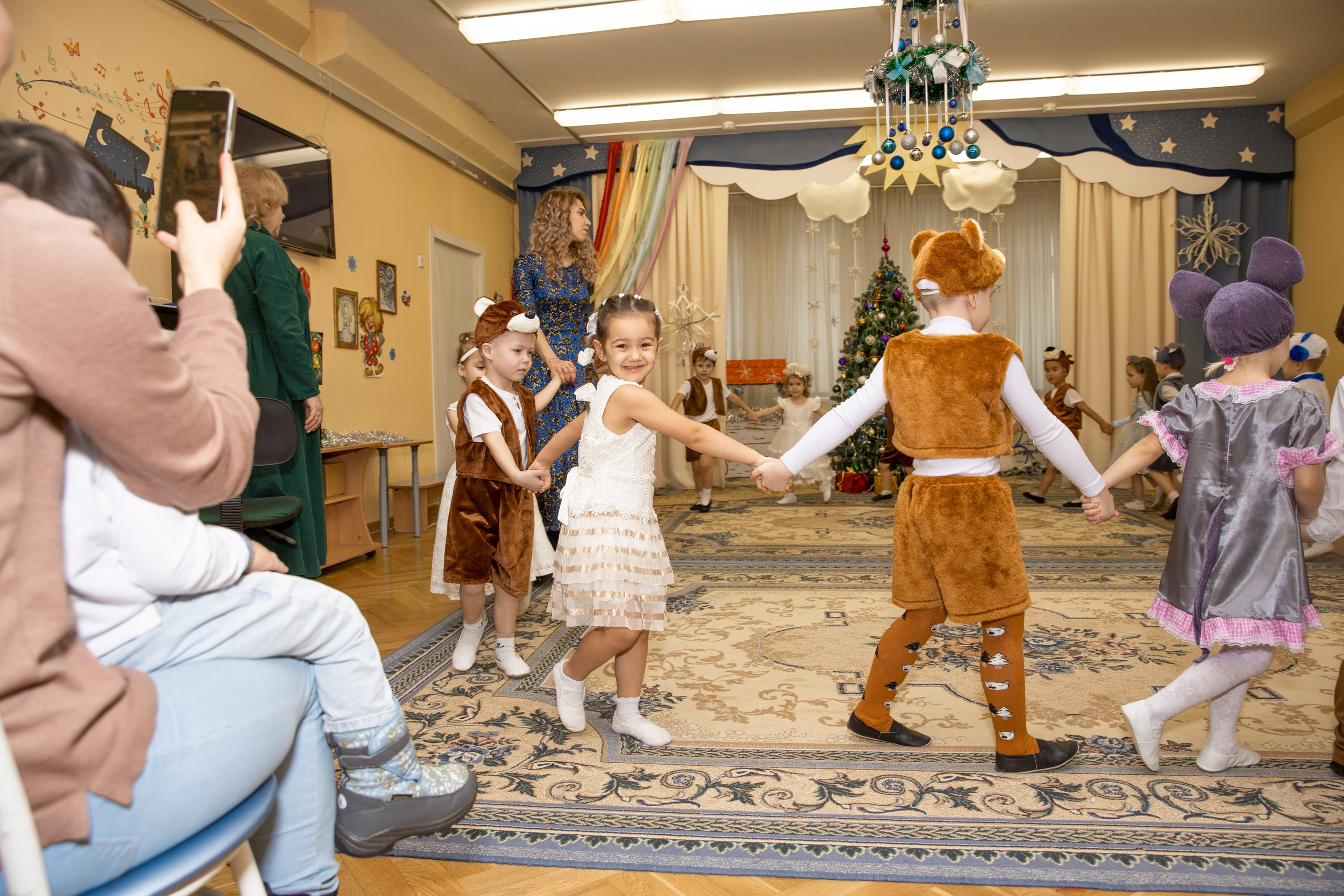 Новогодний утренник Росинка. Фотограф в Железнодорожном и Балашихе