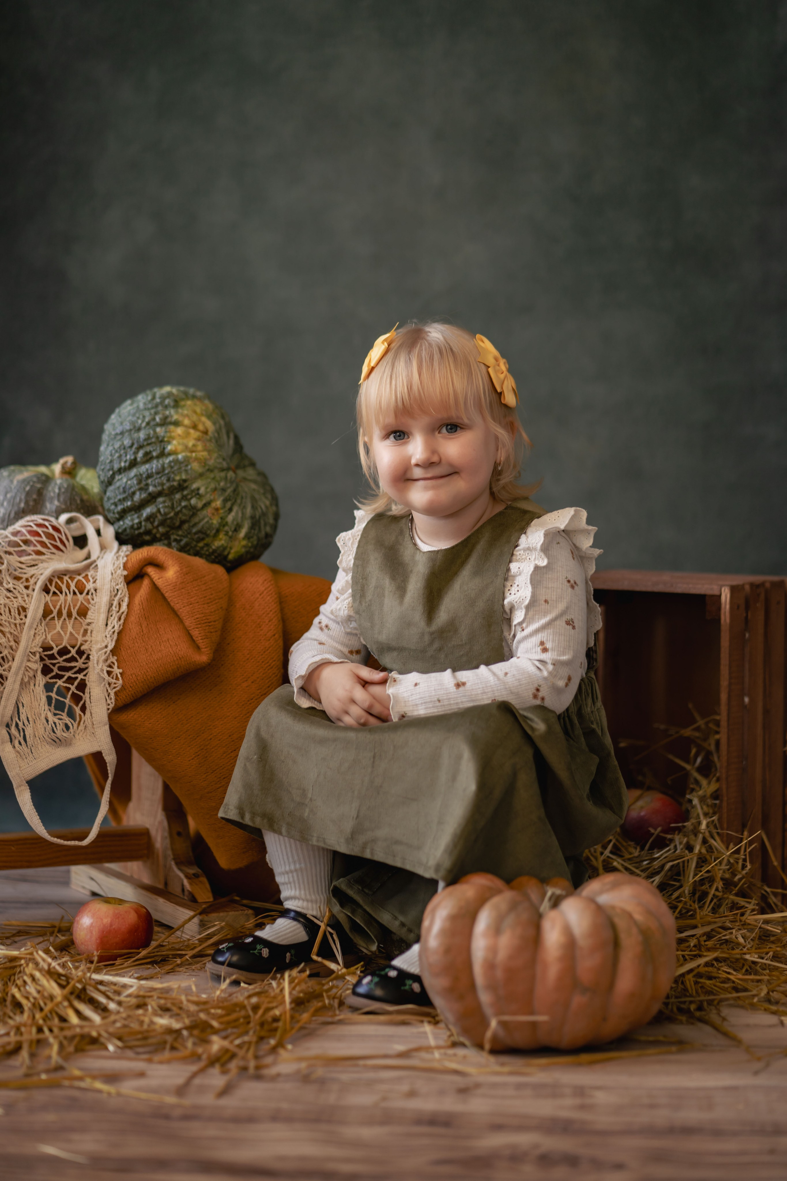 Осенняя съемка для детского сада. Фотограф в Кабардино-Балкарской республике, Нальчик, Инна Абакарова