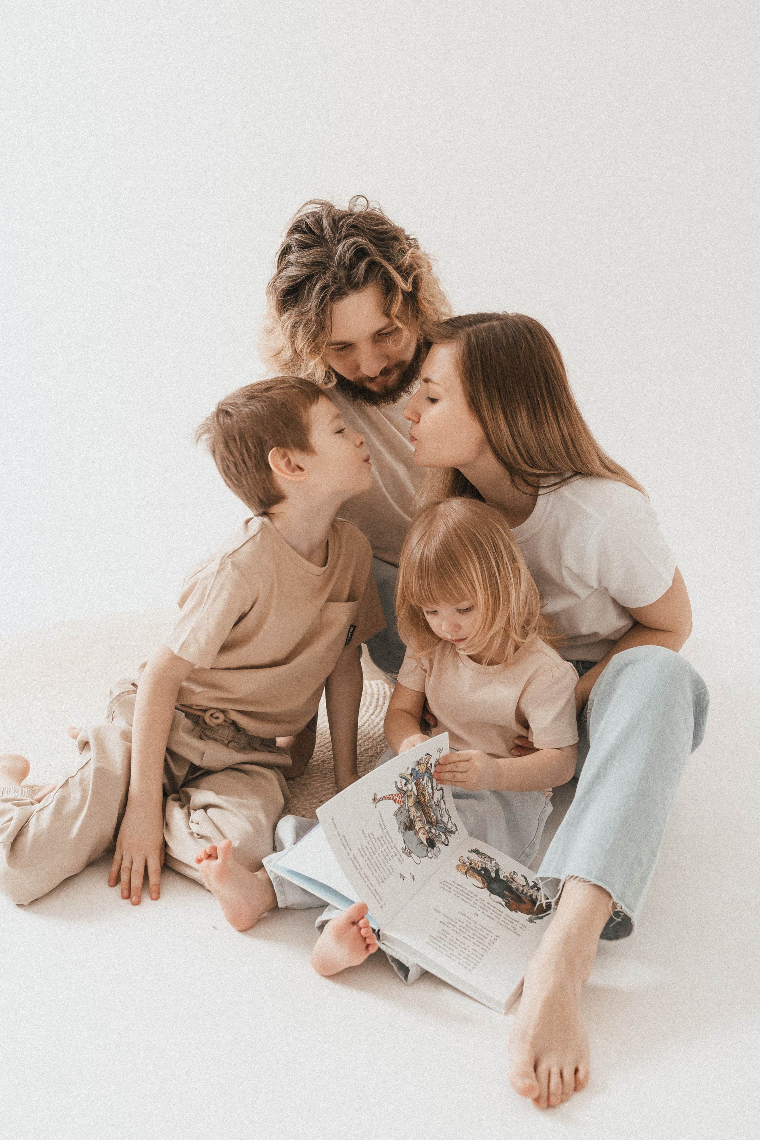 Семья Александра и Дины. Свадебный и семейный фотограф в Самаре Салахова Гулина