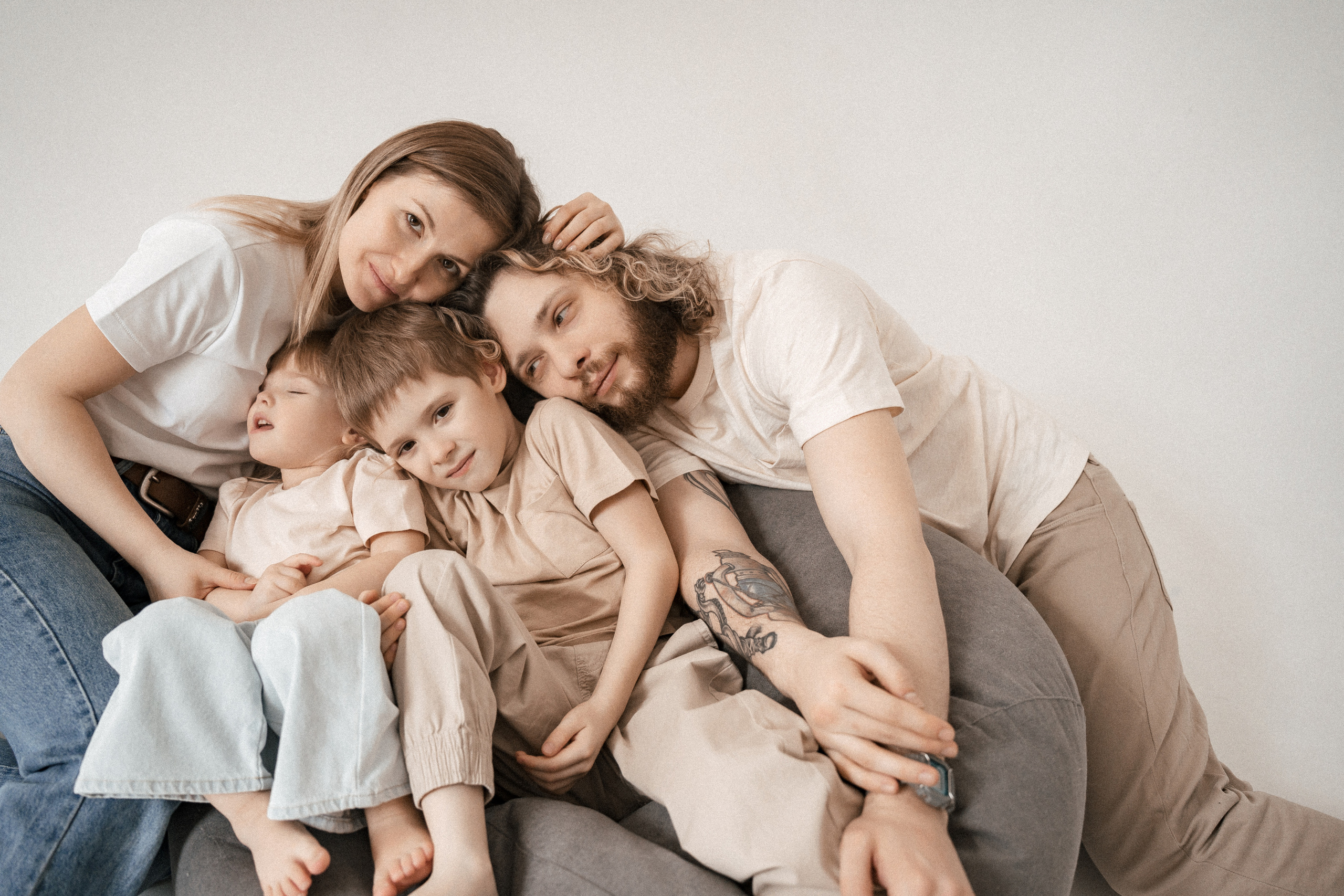 Семья Александра и Дины. Свадебный и семейный фотограф в Самаре Салахова Гулина