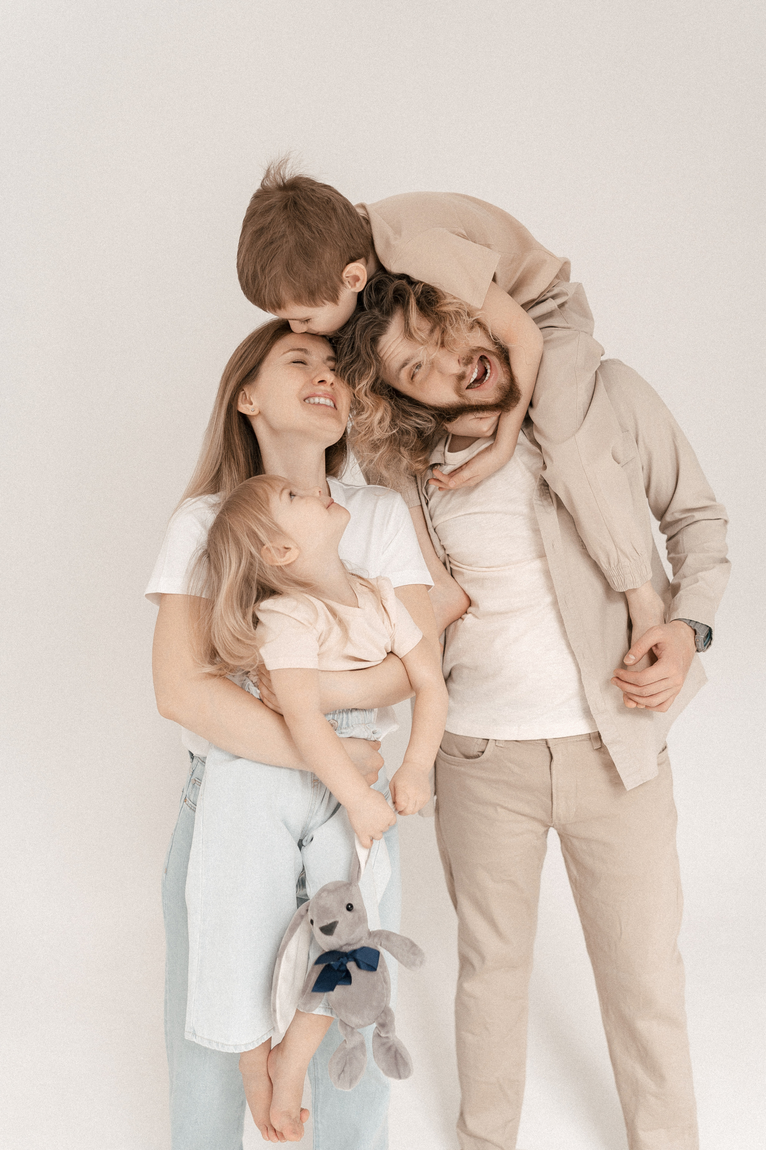 Семья Александра и Дины. Свадебный и семейный фотограф в Самаре Салахова Гулина