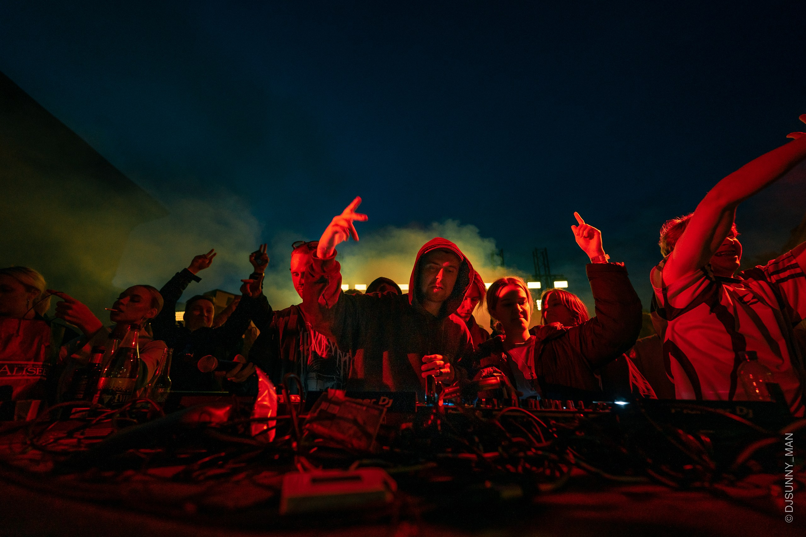 Metro Gorkovskaya. Sunnyman