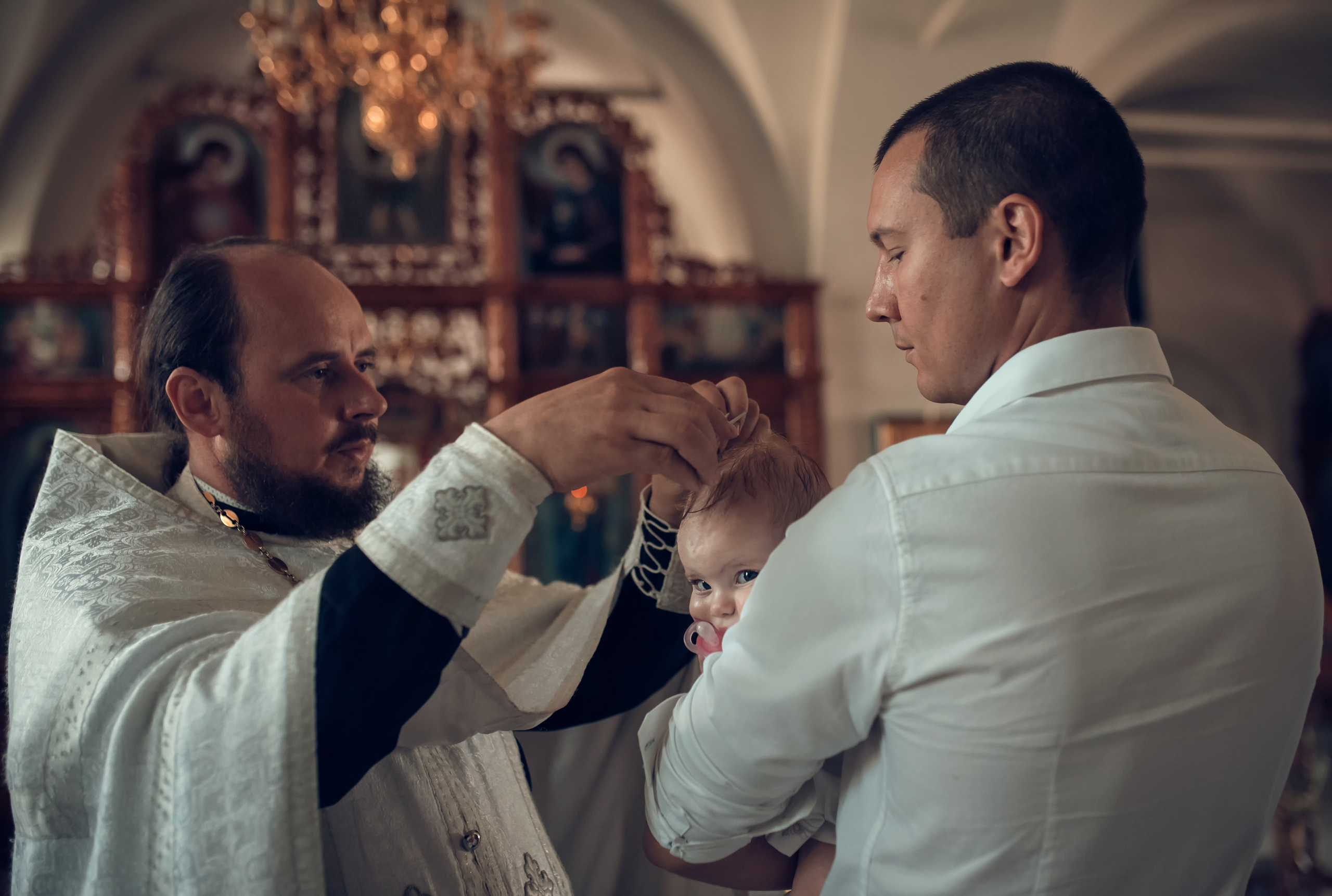 Таинство Крещения Храм Покрова Пресвятой Богородицы — Мервино. Семейный фотограф Олеся Батурина Рязань