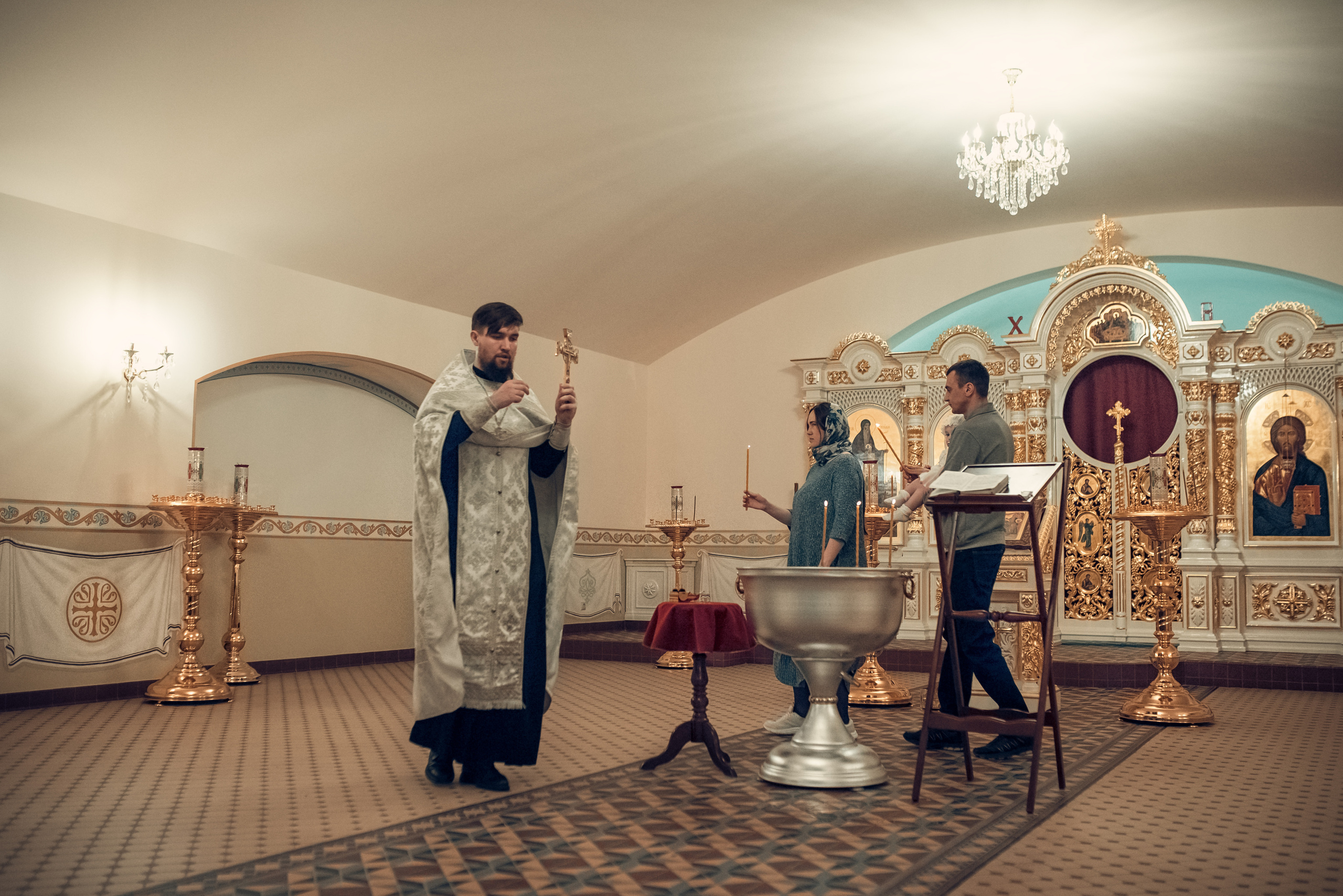 Таинство Крещения Храм Сретения Господня. Семейный фотограф Олеся Батурина Рязань