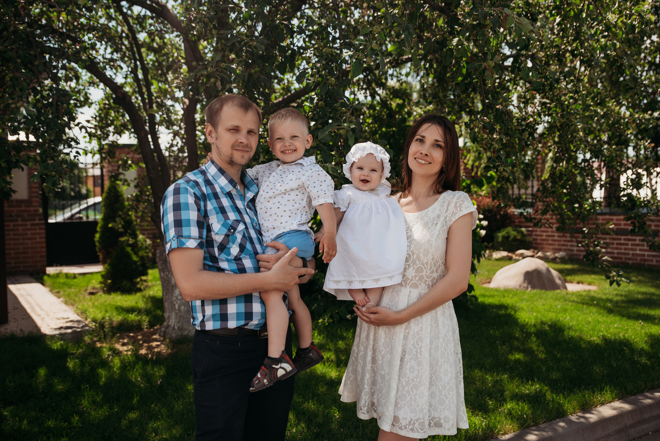 Таинство Крещения Храм Покрова Пресвятой Богородицы — Мервино. Семейный фотограф Олеся Батурина Рязань