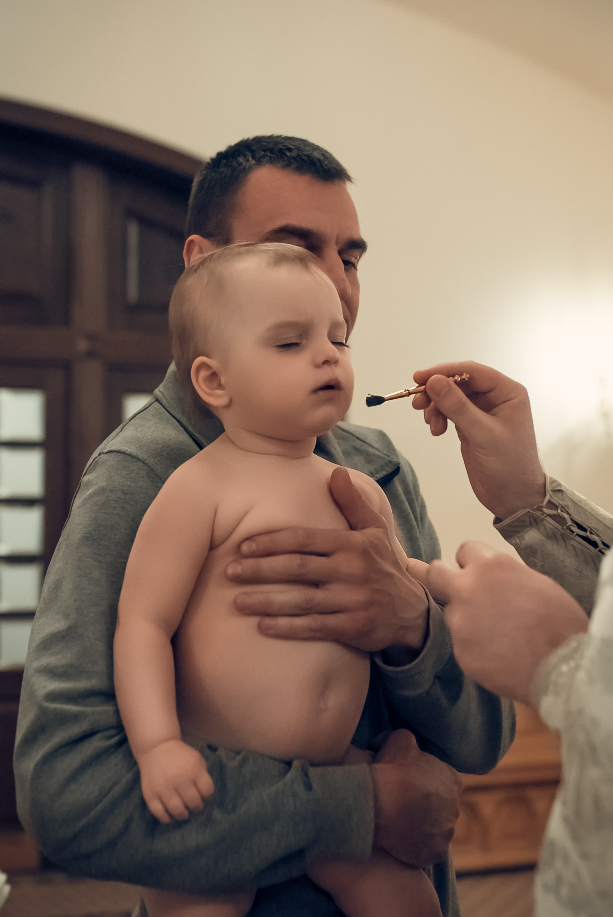 Таинство Крещения Храм Сретения Господня. Семейный фотограф Олеся Батурина Рязань