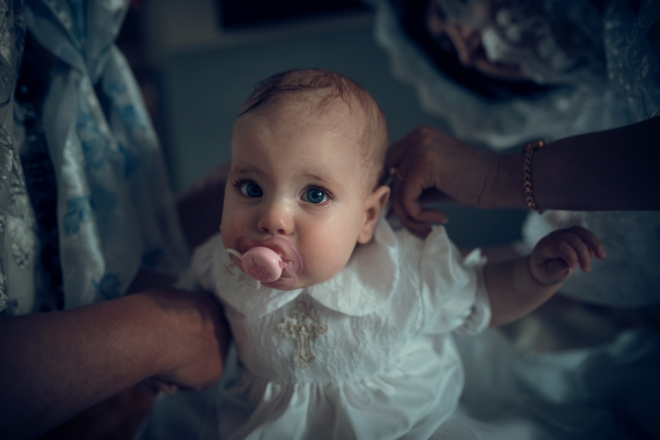 Таинство Крещения Храм Покрова Пресвятой Богородицы — Мервино. Семейный фотограф Олеся Батурина Рязань