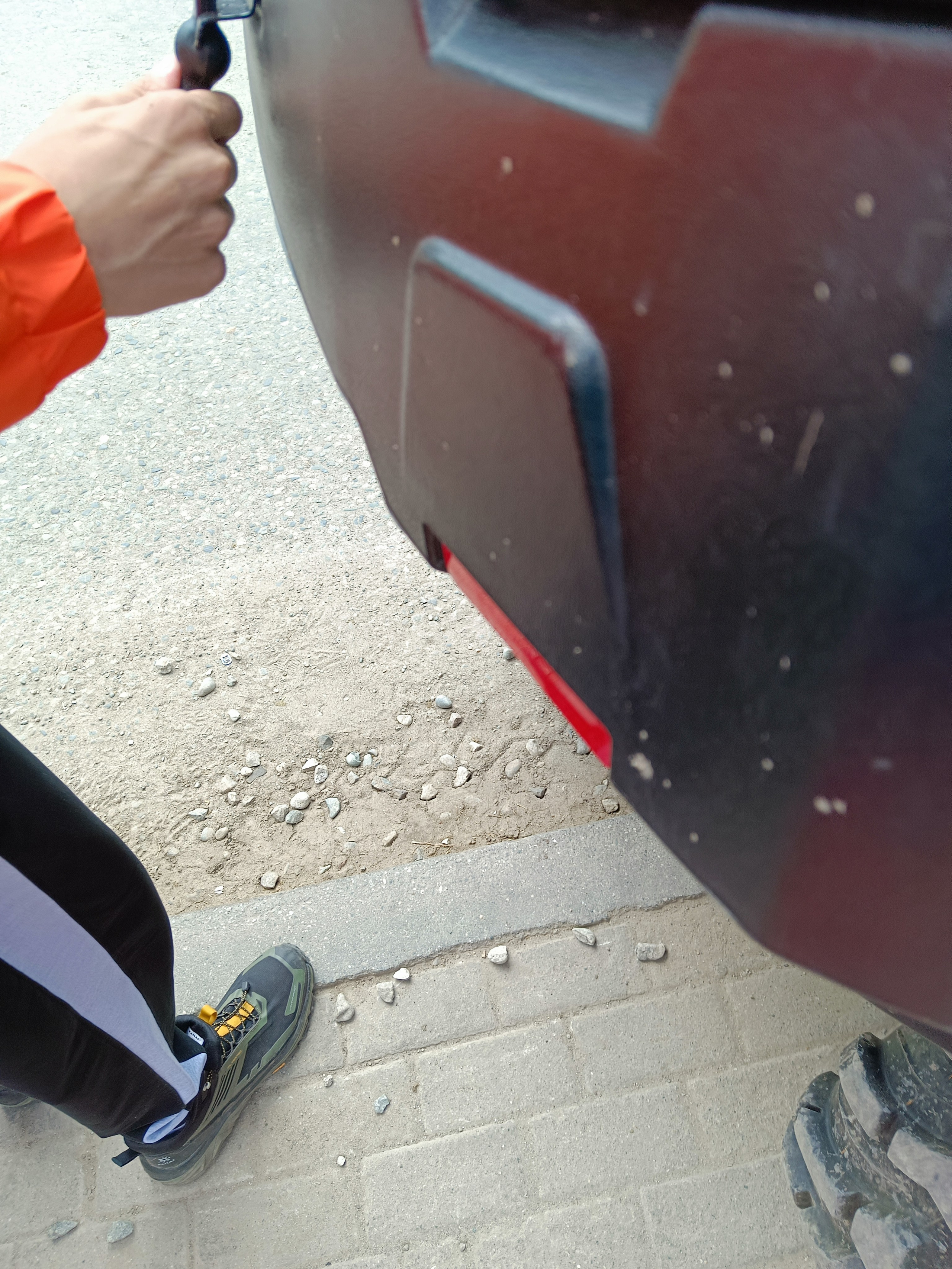 Эльбрус 2023 Маша Саша Дима. Заставка