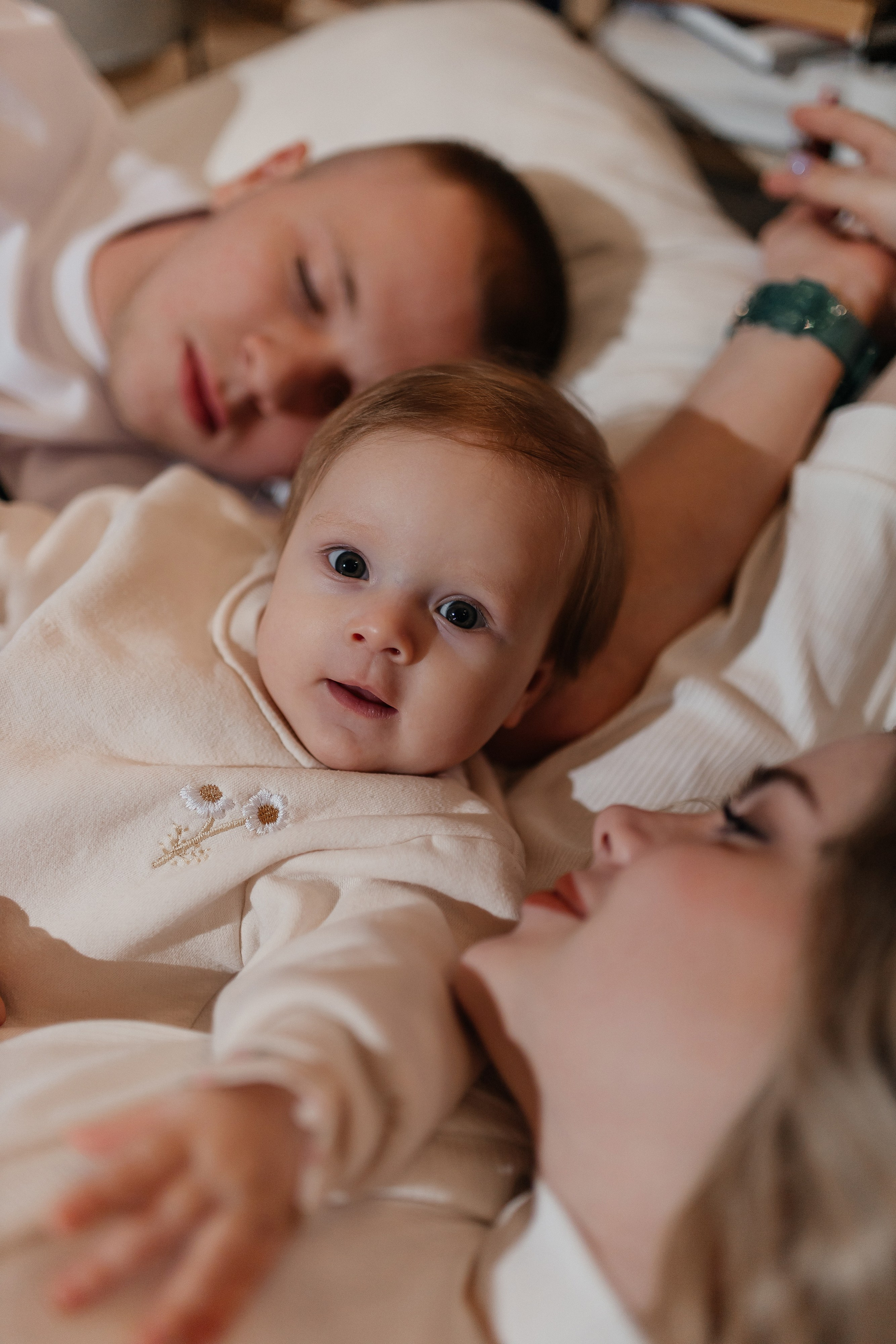 Алиса и семья. Семейный фотограф Губкин/Старый Оскол