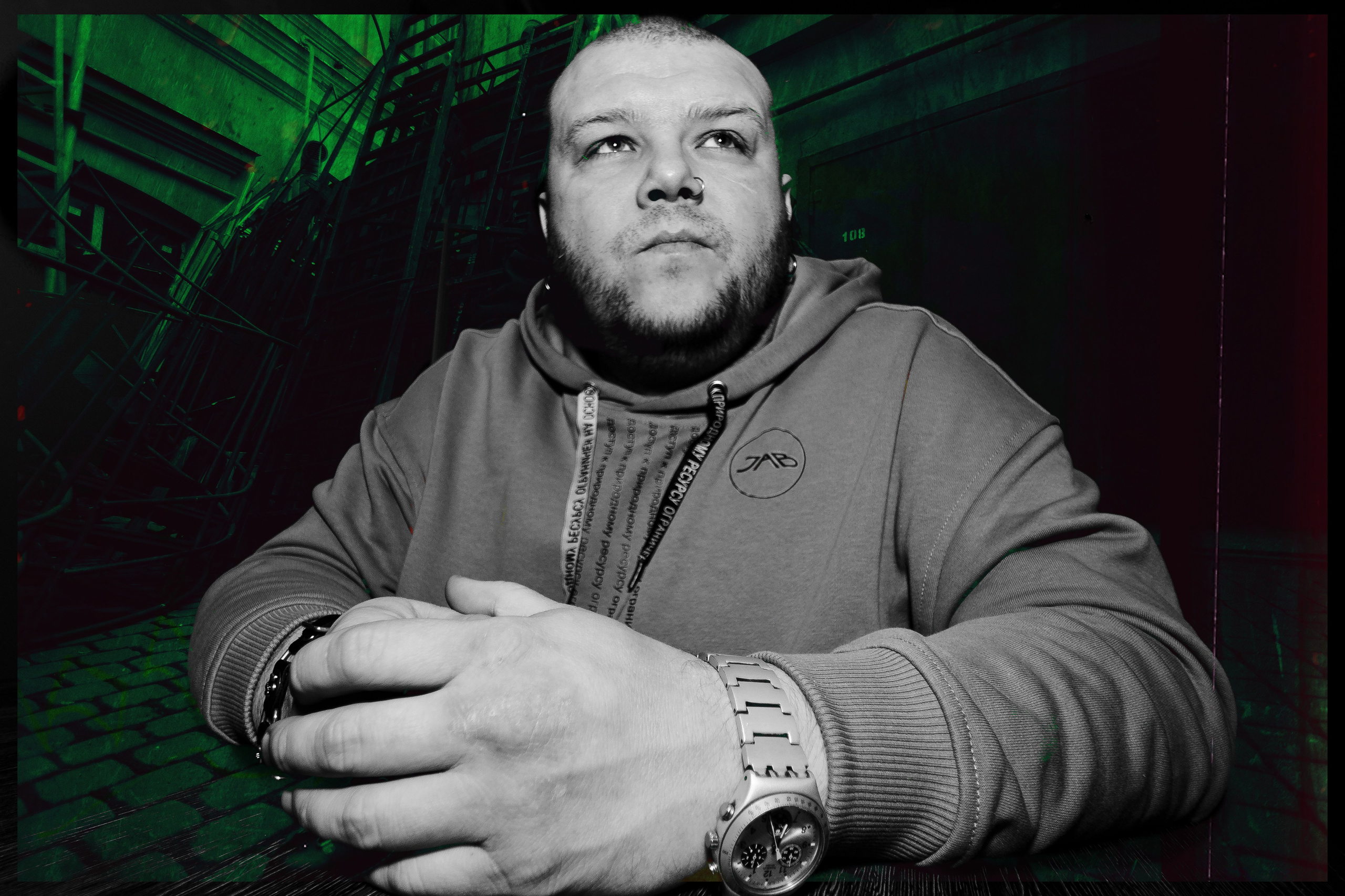 Поэт Ваня Пинженин. ОЧЕНЬ ПЛОХОЙ ФОТОГРАФ