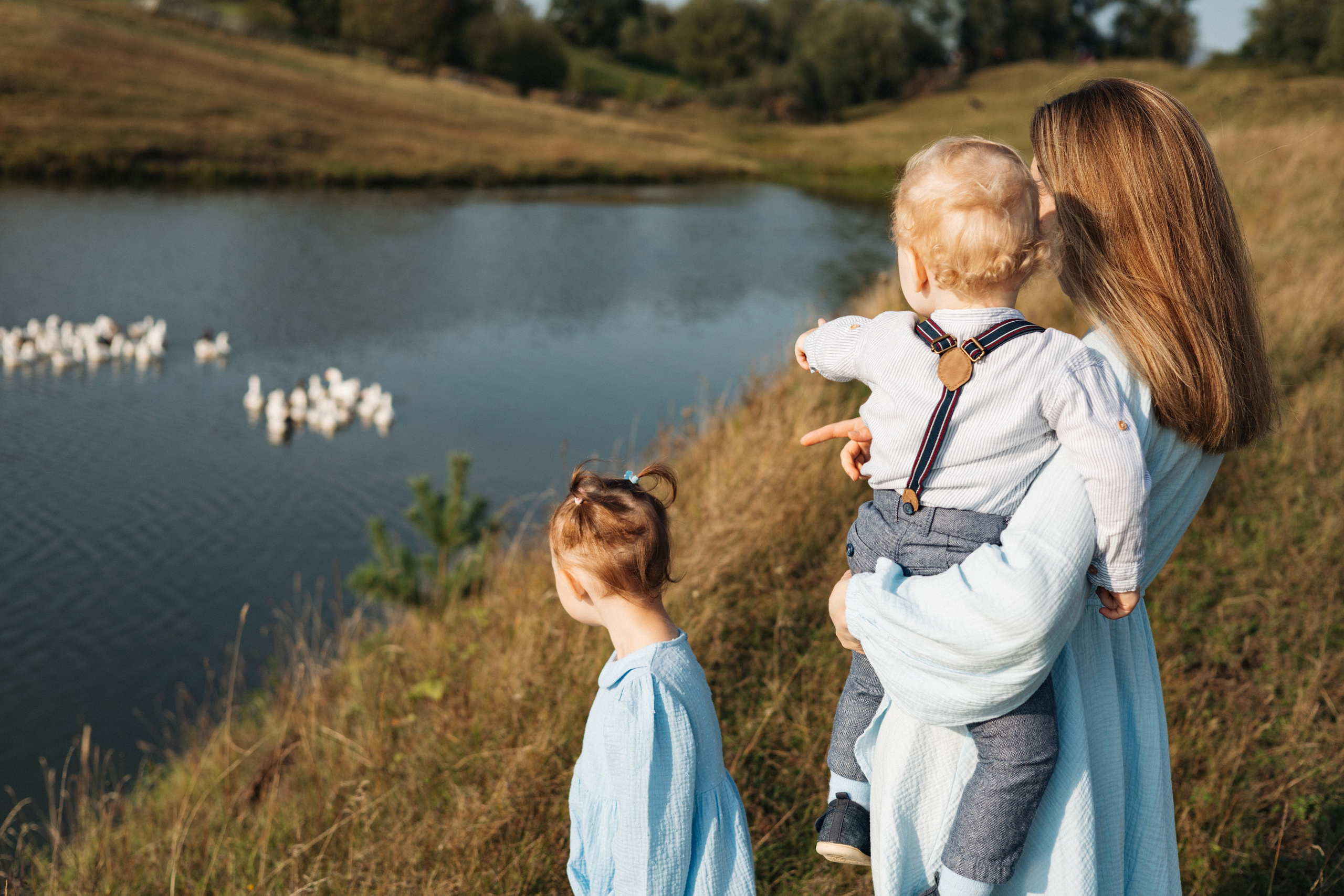 Тимофей, Полина, Наталья. Ваш фотограф