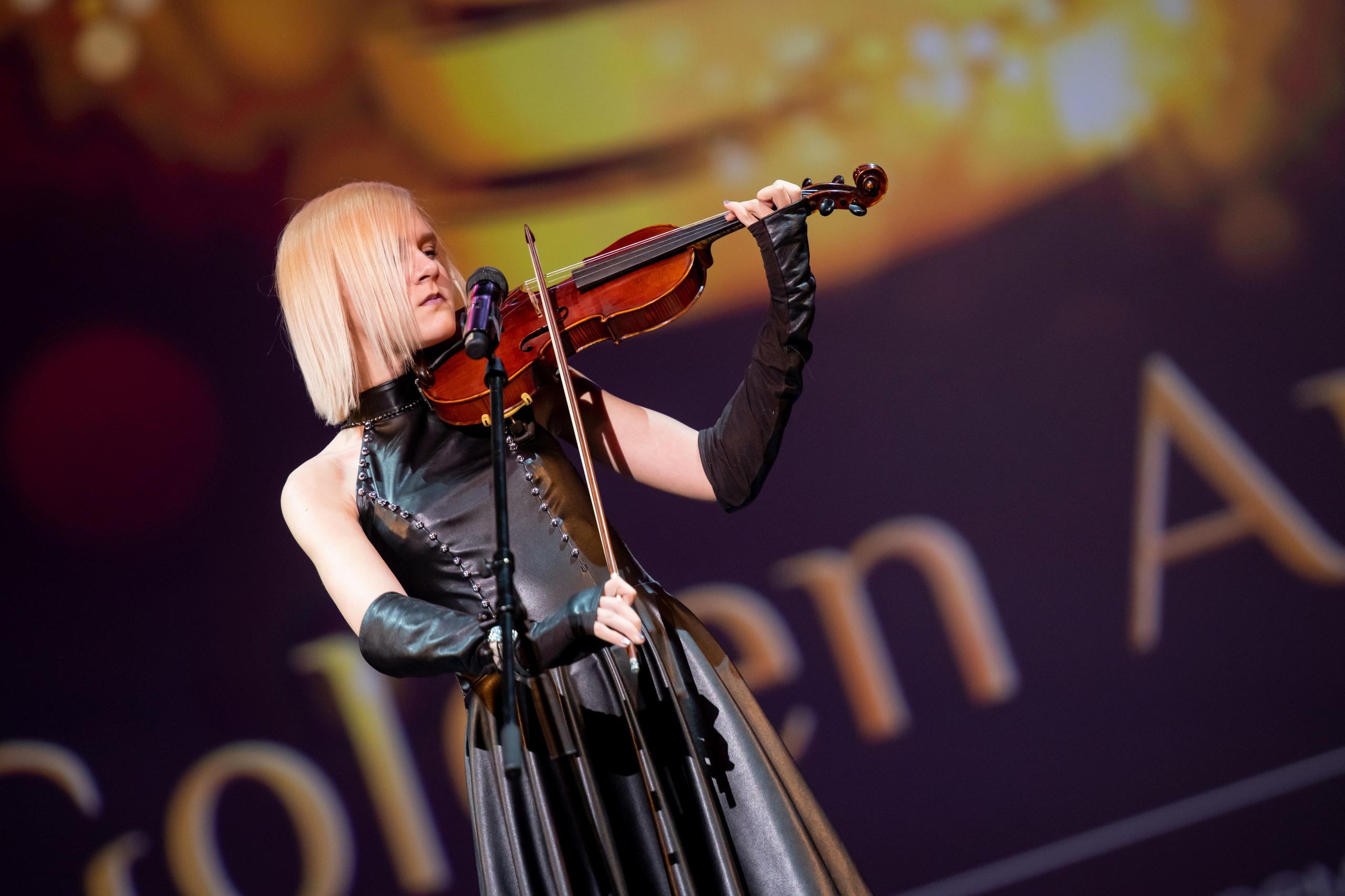 15 сентября, концерт БКЗ. Золотое яблочко