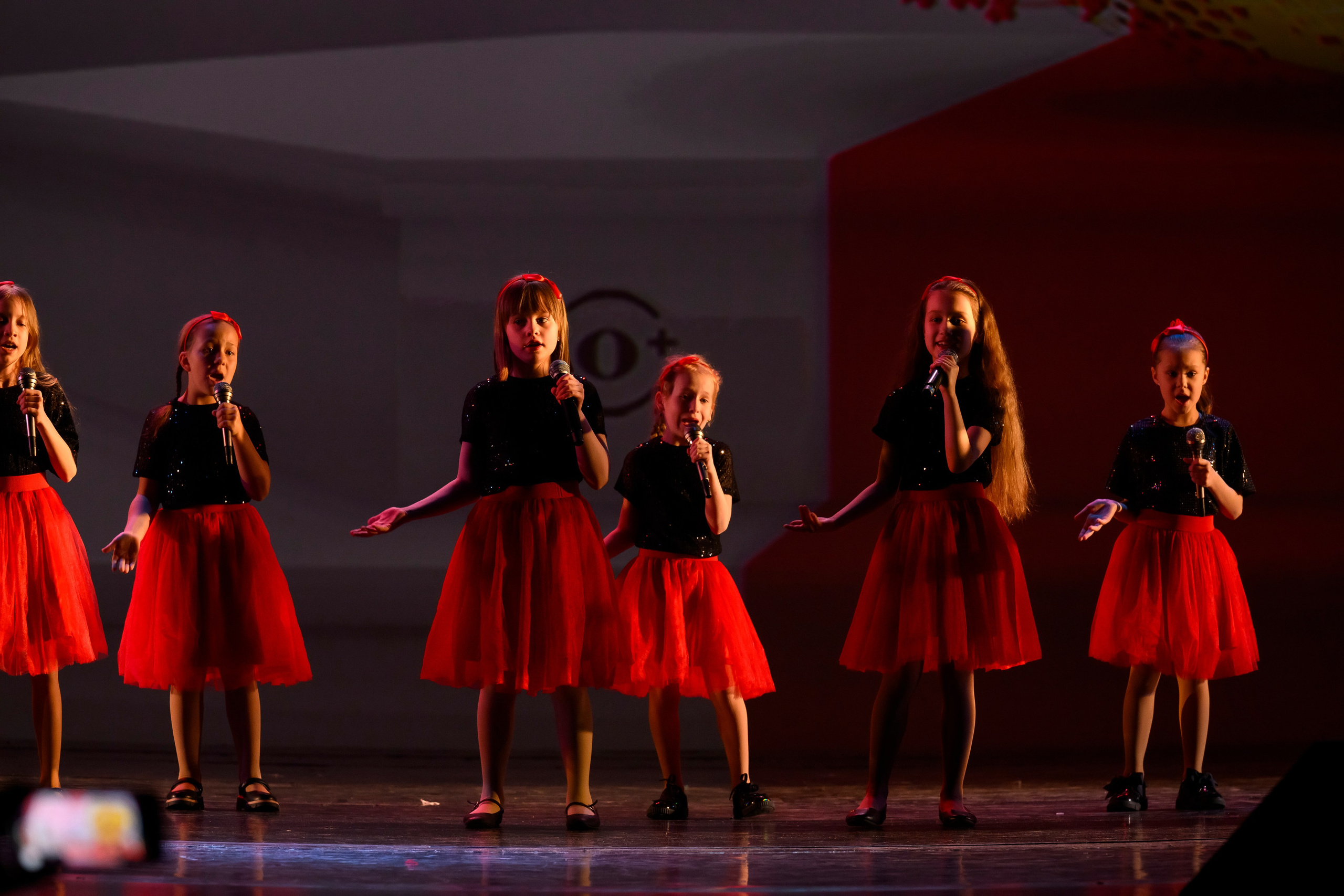 23 апреля, часть 2, БКЗ Октябрьский, г. Санкт-Петербург. Золотое яблочко