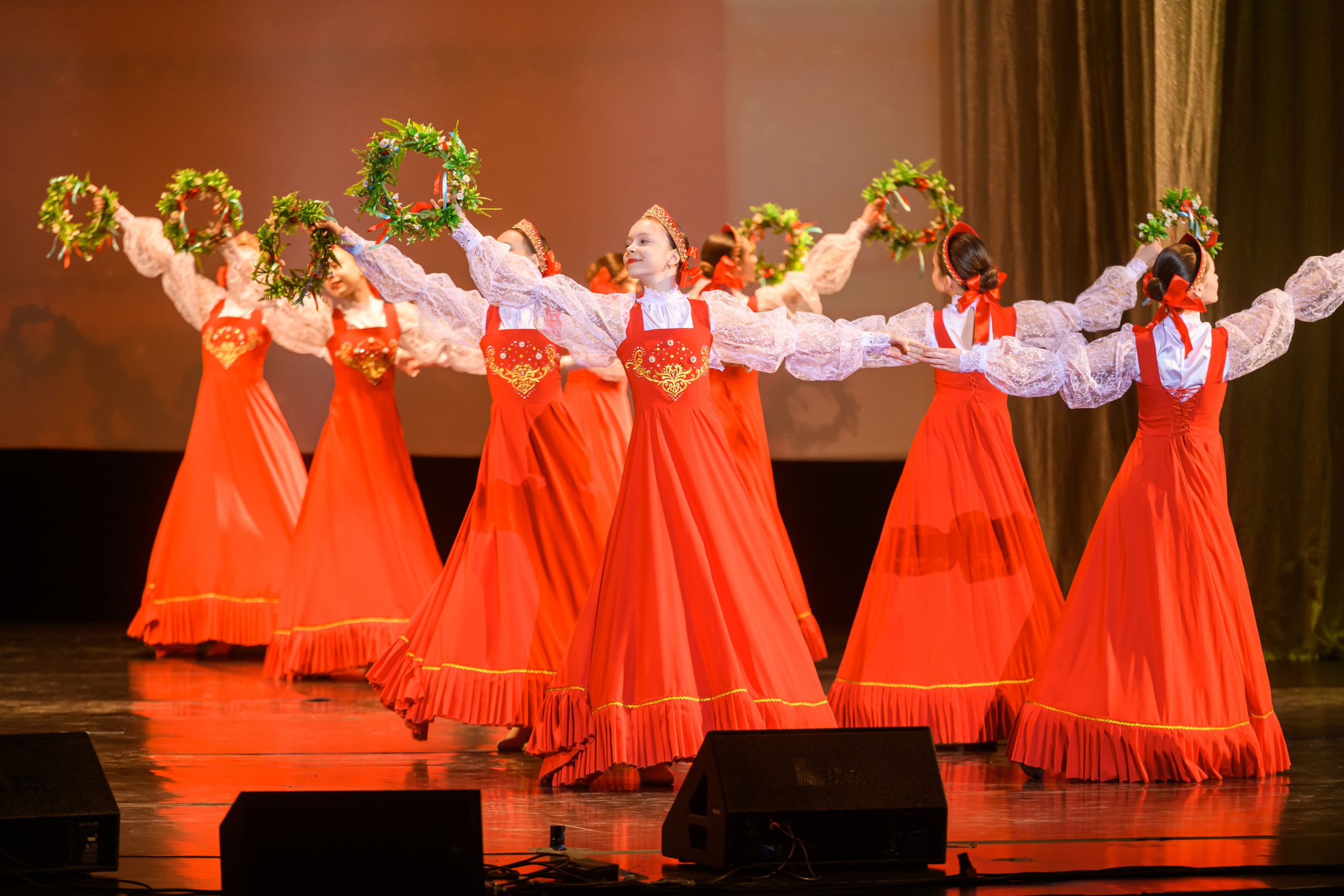 23 апреля, часть 1, БКЗ Октябрьский, г. Санкт-Петербург. Золотое яблочко