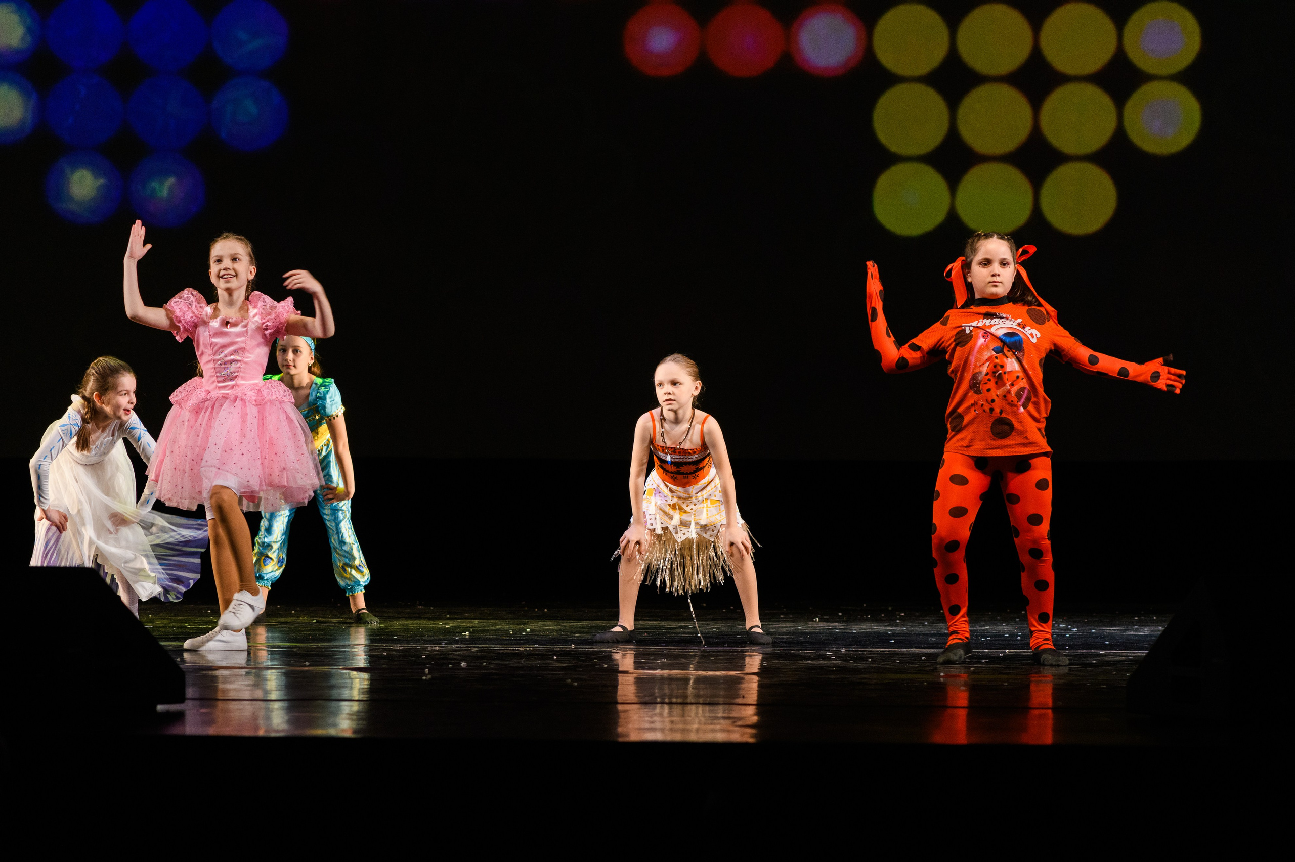 23 апреля, часть 2, БКЗ Октябрьский, г. Санкт-Петербург. Золотое яблочко