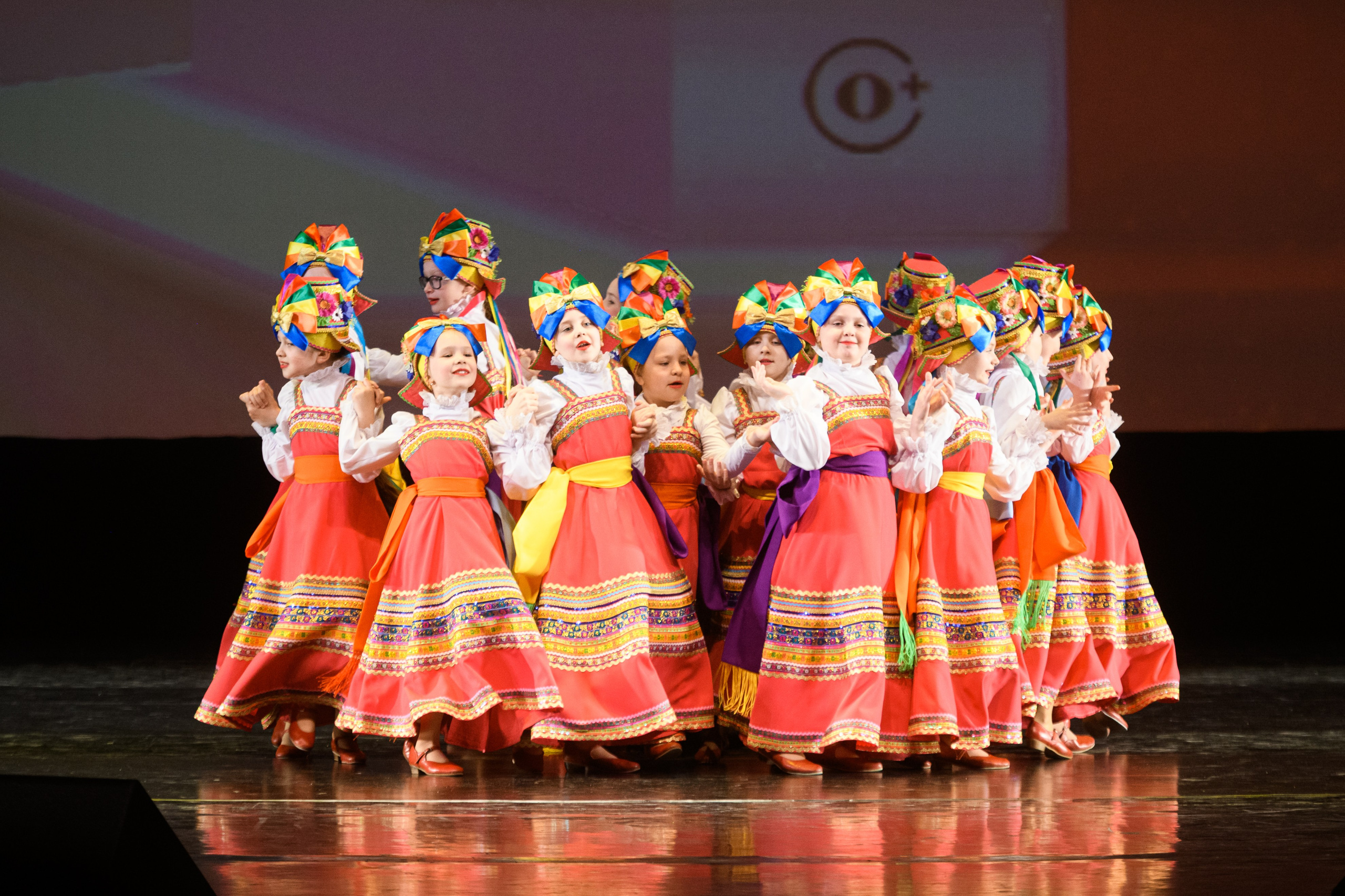 23 апреля, часть 1, БКЗ Октябрьский, г. Санкт-Петербург. Золотое яблочко