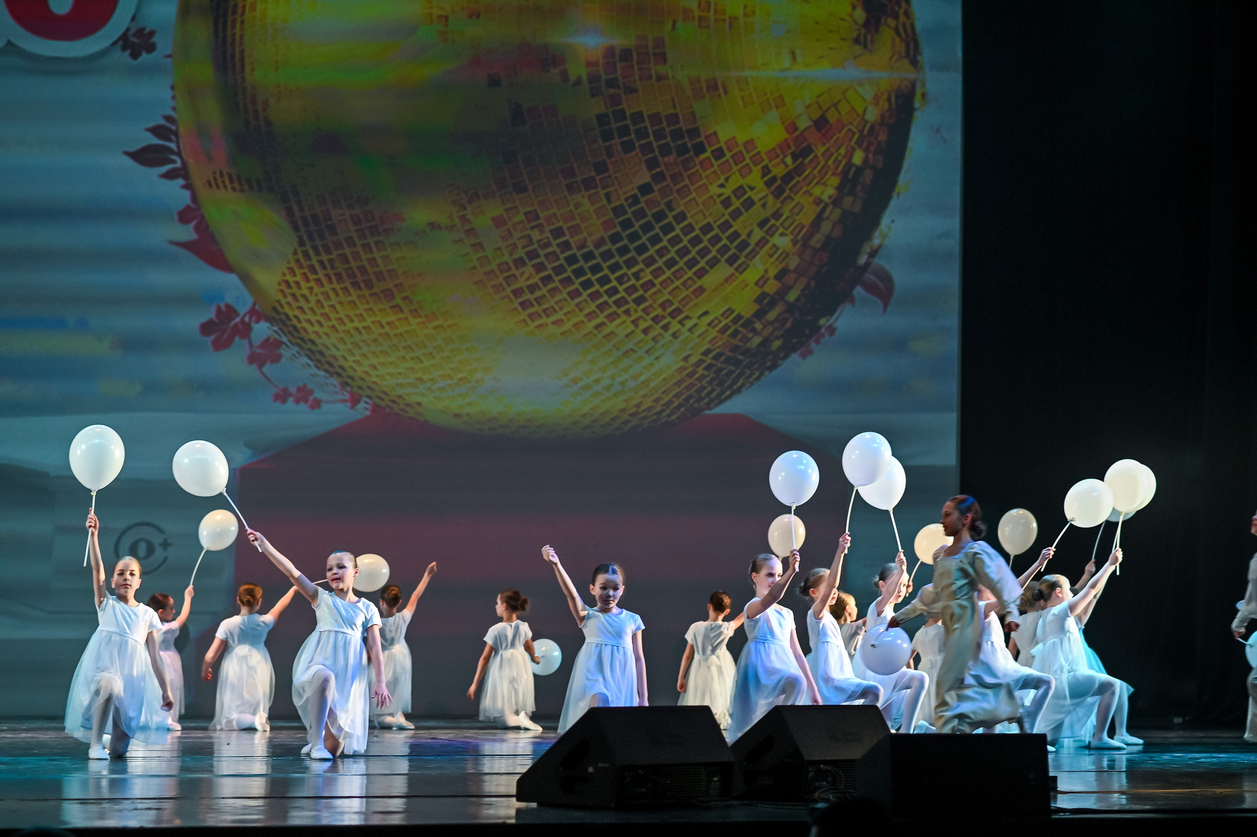 23 апреля, часть 3, БКЗ Октябрьский, г. Санкт-Петербург. Золотое яблочко