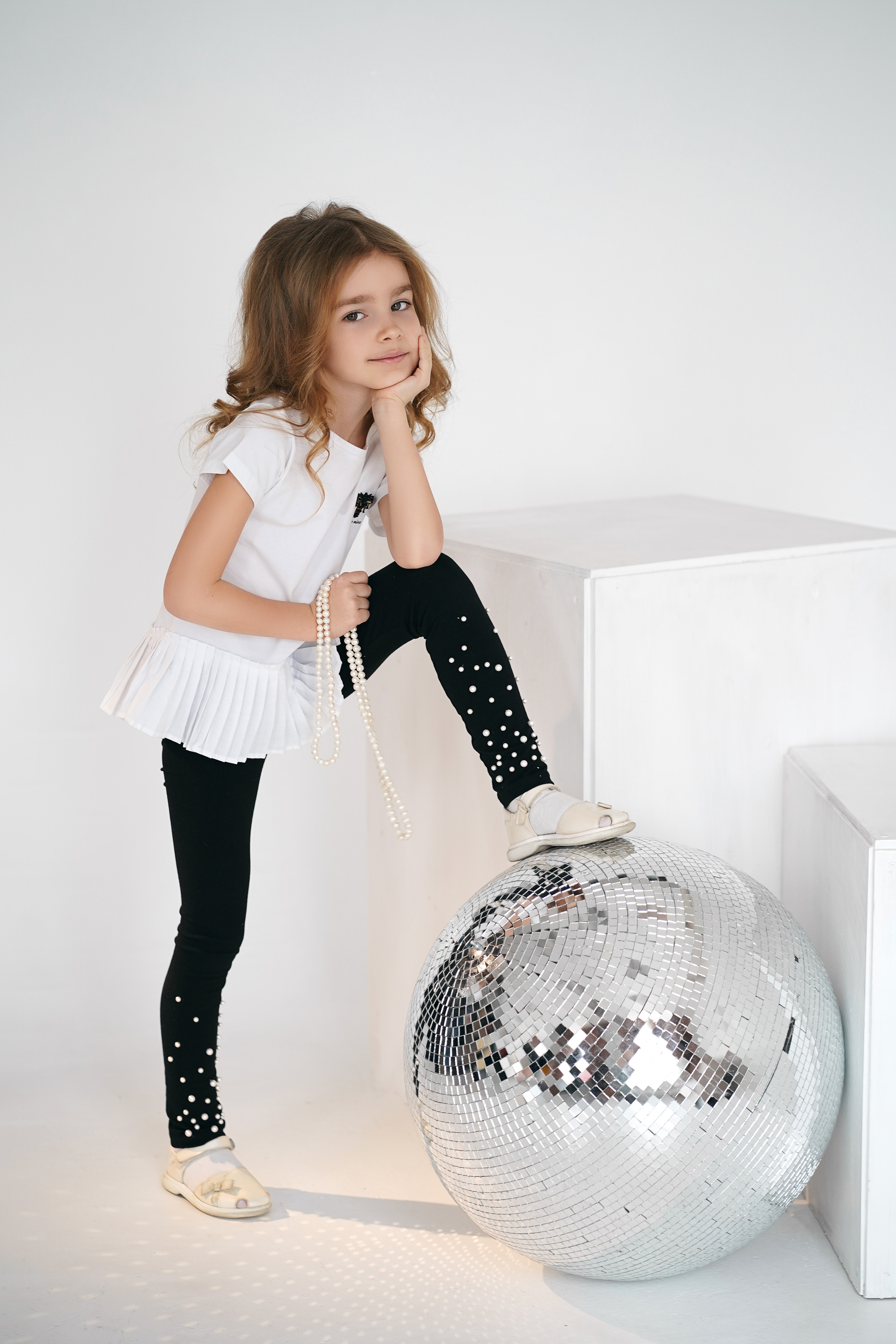 Фотопроект «Модные детки» для журнала FASHIONBOOK. Фотограф в Тюмени Алиса Абрашина