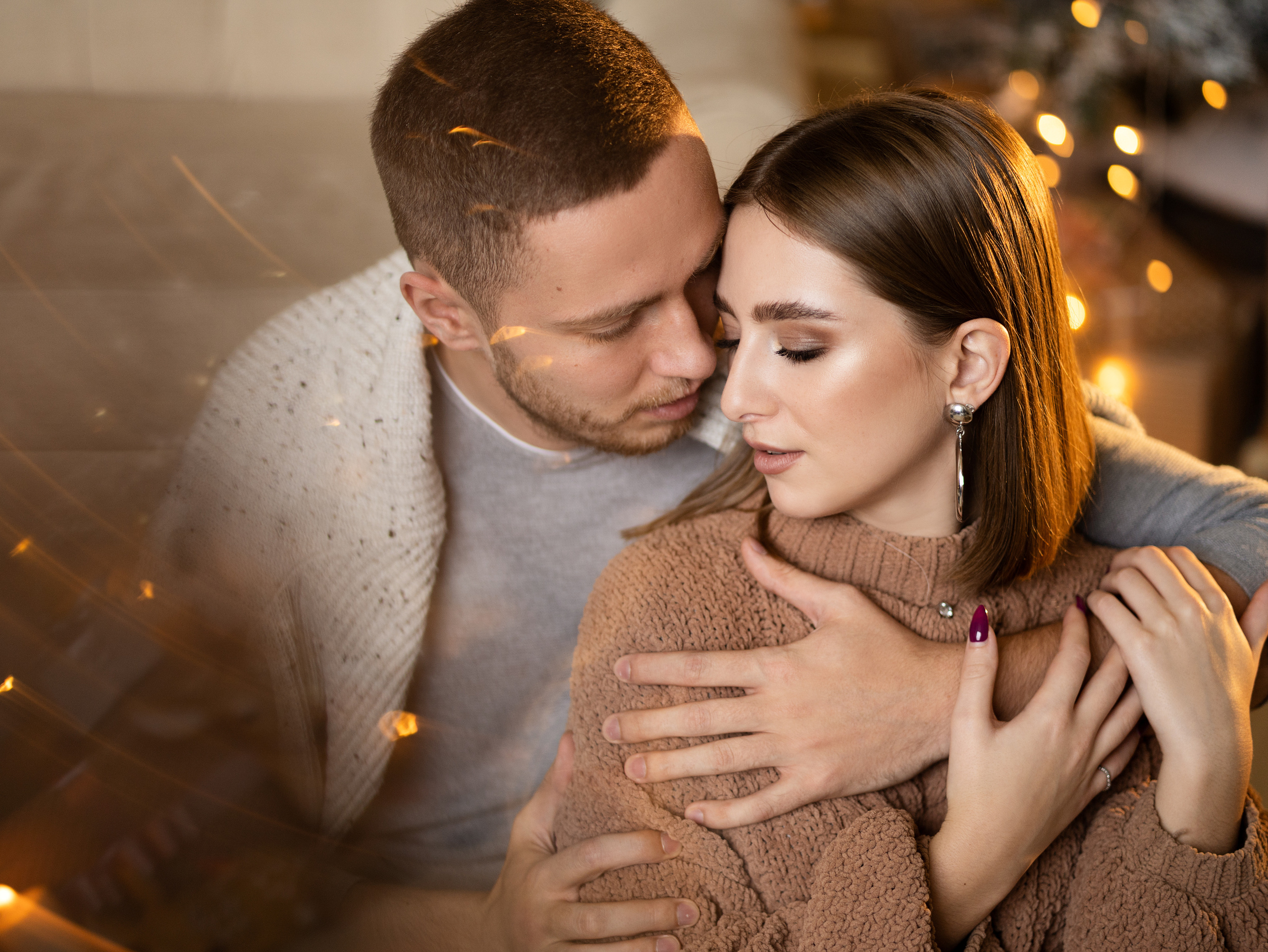 Новогодняя фотосессия Александр и Владислава. Фотограф в Тюмени Алиса Абрашина