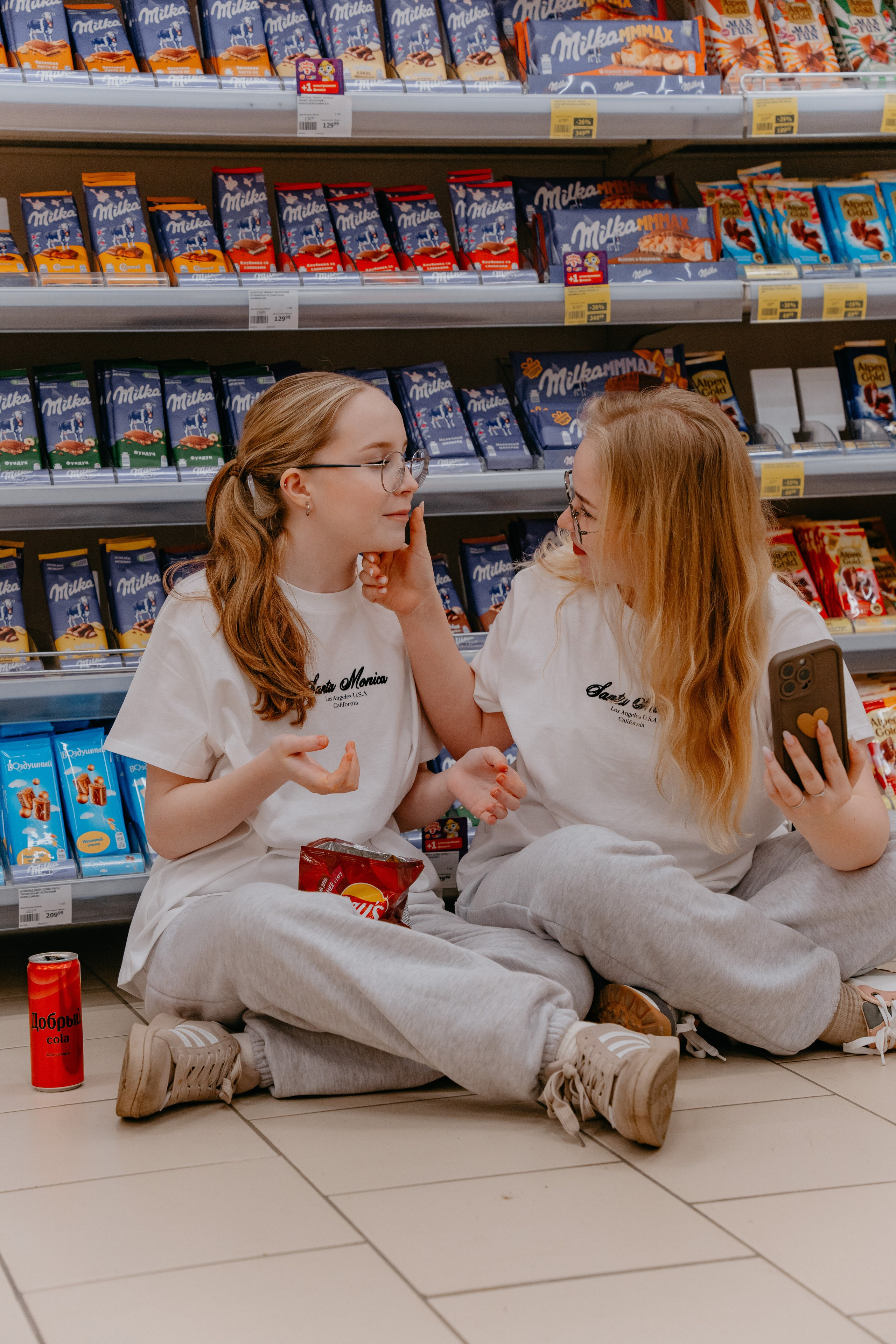 Поехали в ТЦ?