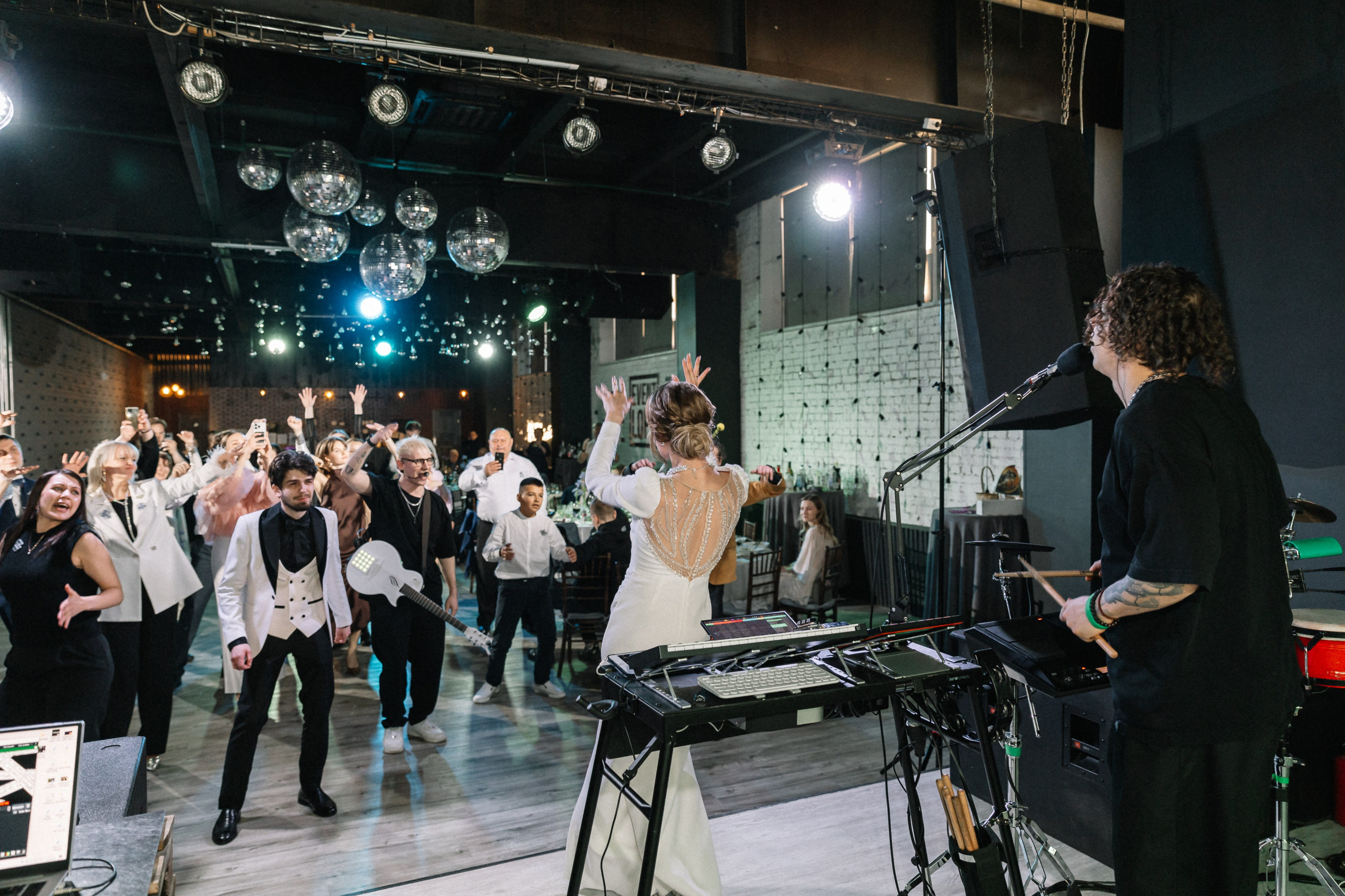 Святослав и Наташа. Свадебный и семейный фотограф в Санкт-Петербурге Александр Озеров