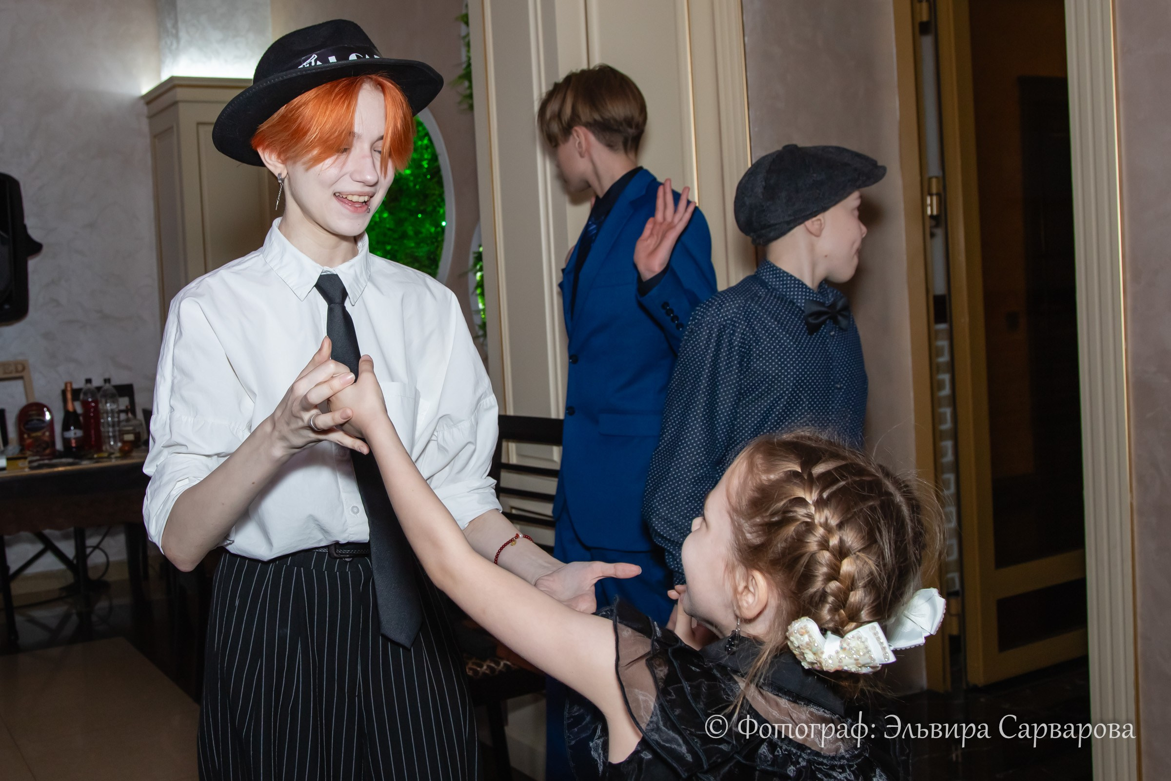 Гангстерская вечеринка в стиле 1920-х. Репортажный Фотограф