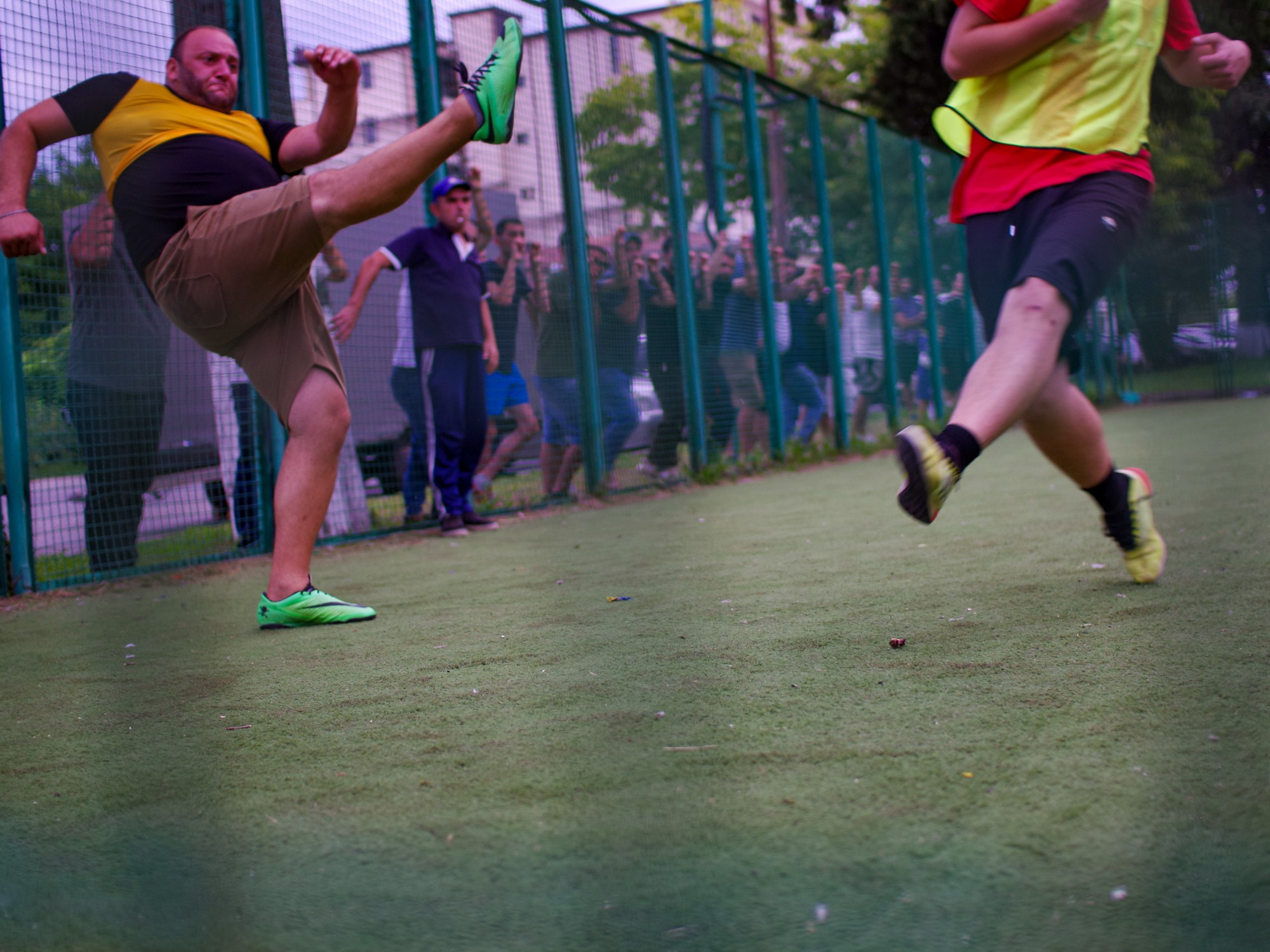Футбол в Сенаки. Портретный фотограф Денис Милютин