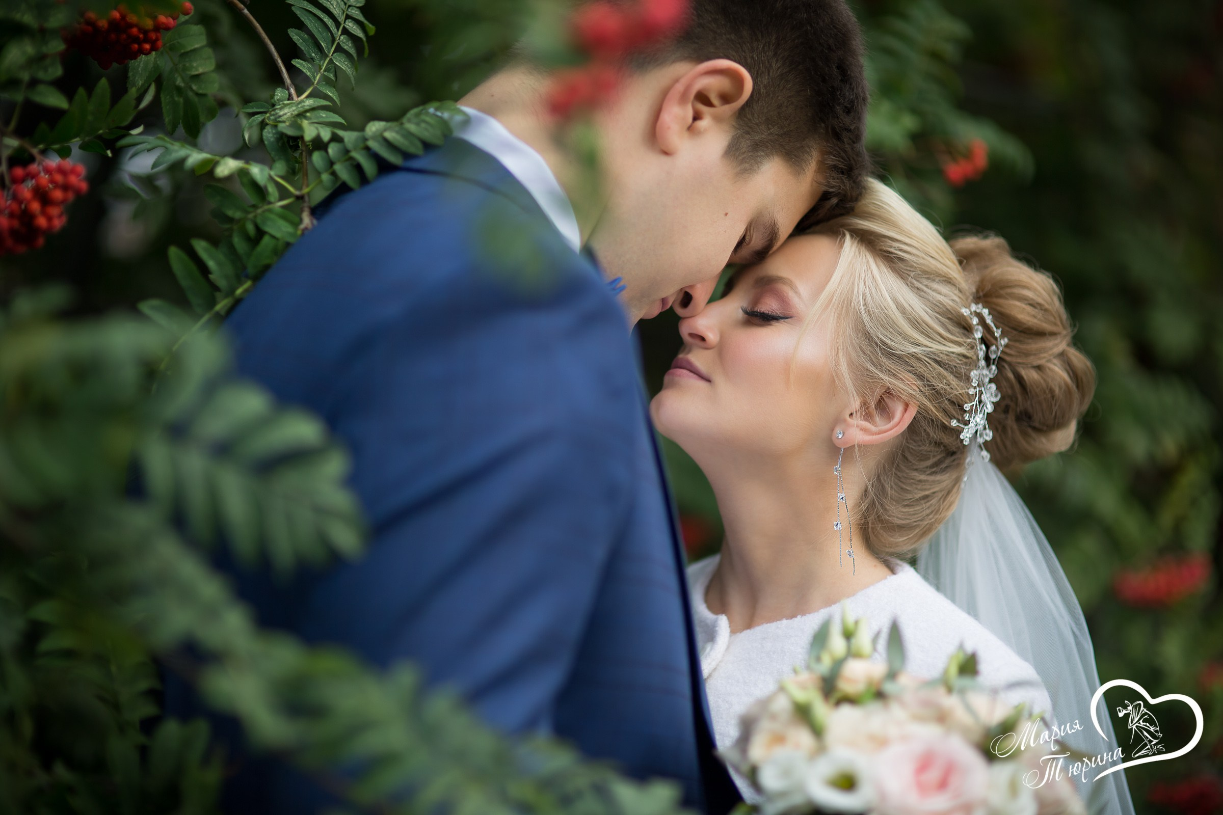 Прогулка по Набережной. Свадебная фотосъёмка в Москве, Туле