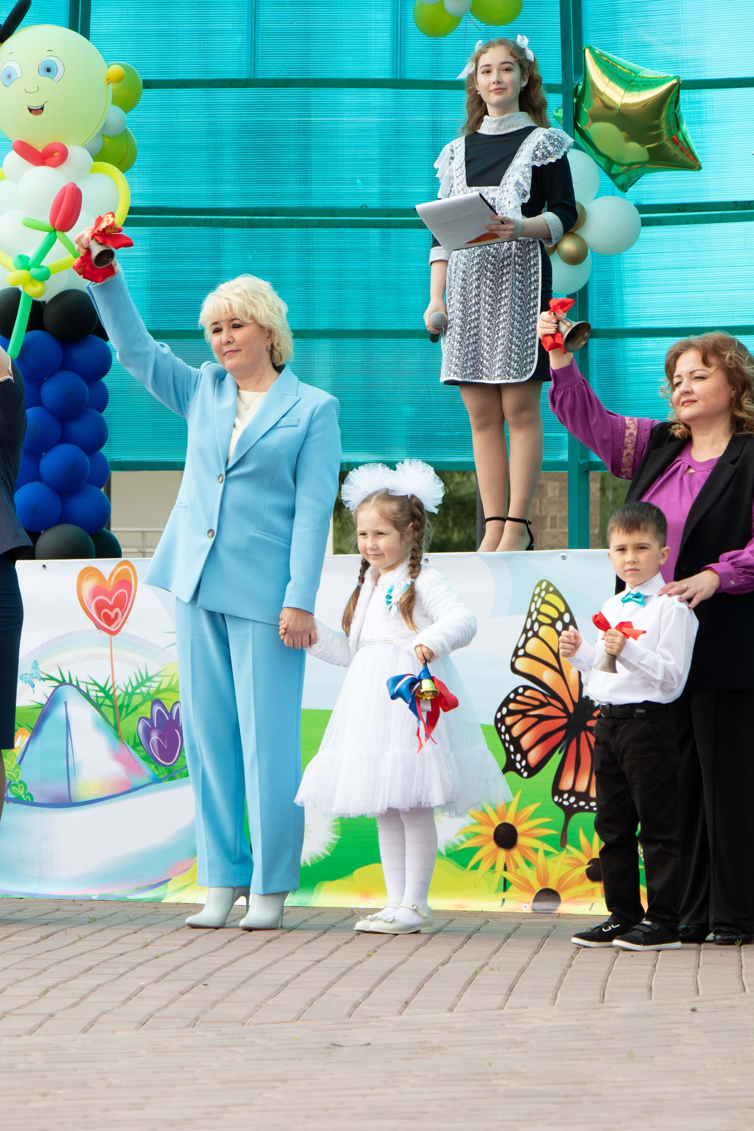 Последний звонок (11 класс). Репортажный Фотограф