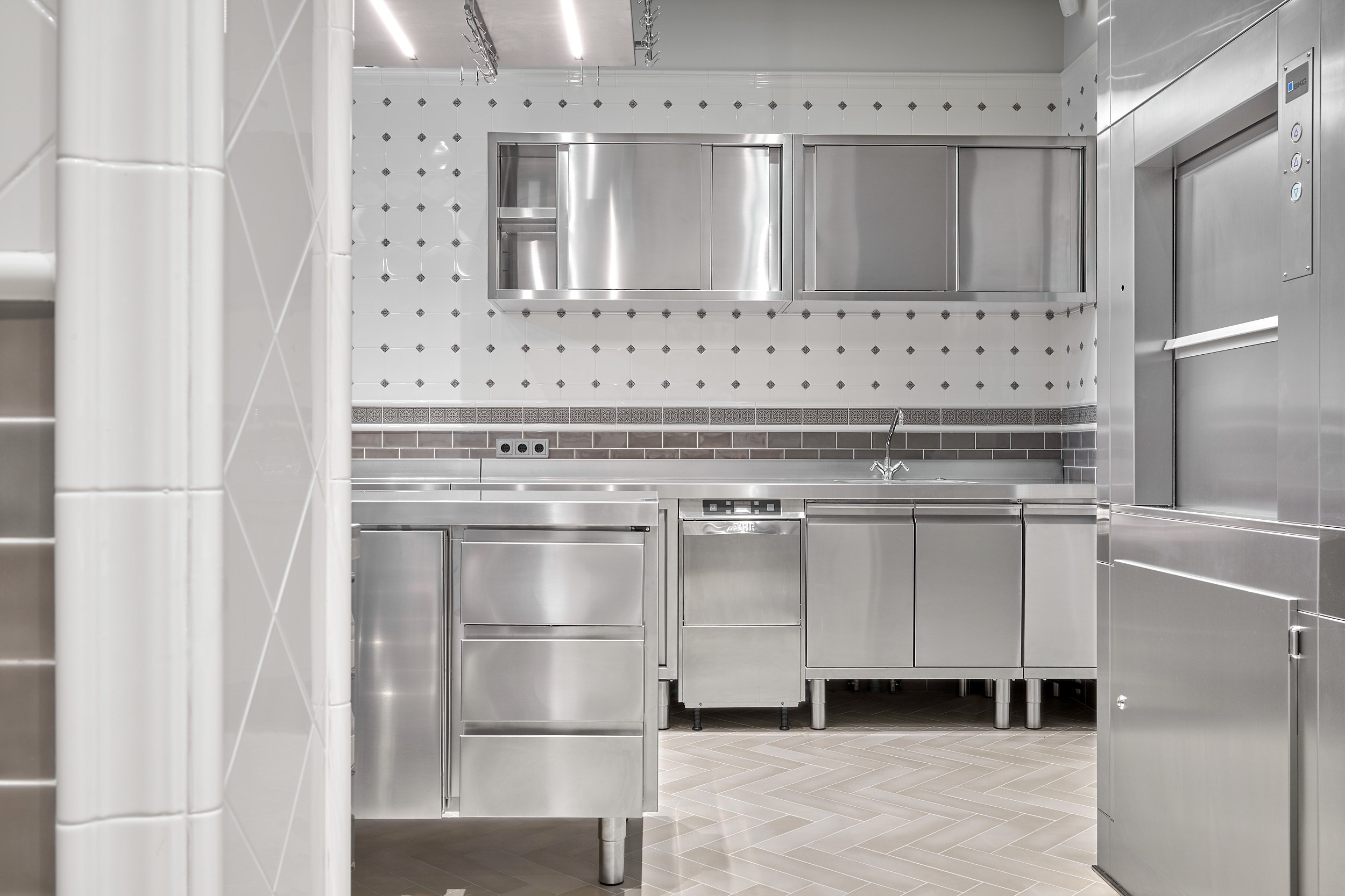 Профессиональная кухня Angelo Po. Предметный фотограф в Москве